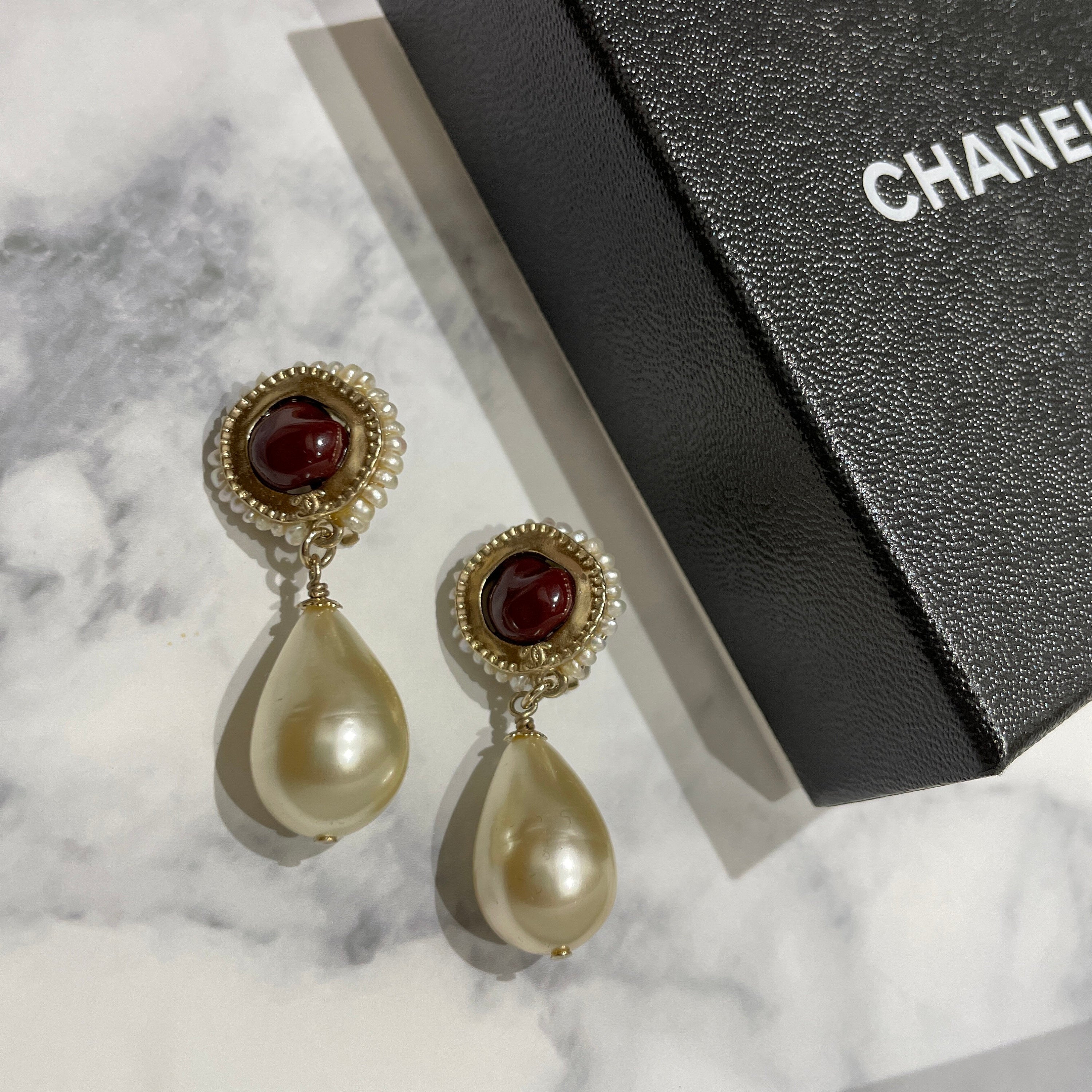 CHANEL Vintage Coco Mark Perl Drop Gold Plated Authentic Box Rare Mint