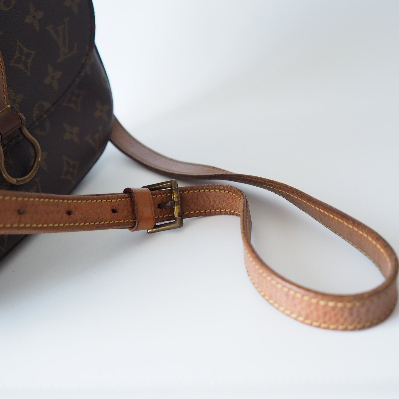 LOUIS VUITTON Monogram Saint Cloud GM Shoulder Bag lV Vintage Cross body Authentic