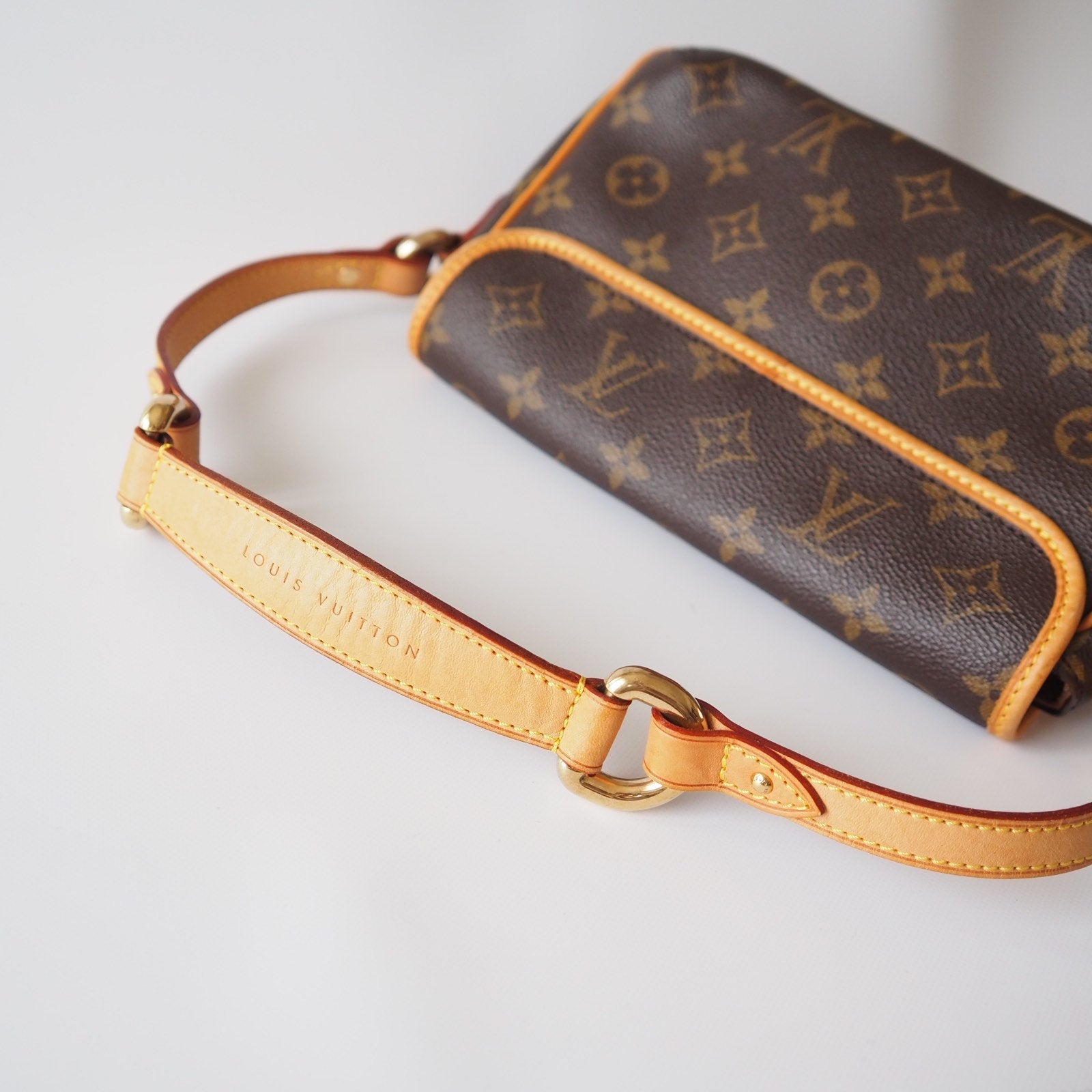 LOUIS VUITTON Tikal PM Monogram Shoulder Bag M40078 Authentic Lv Vintage