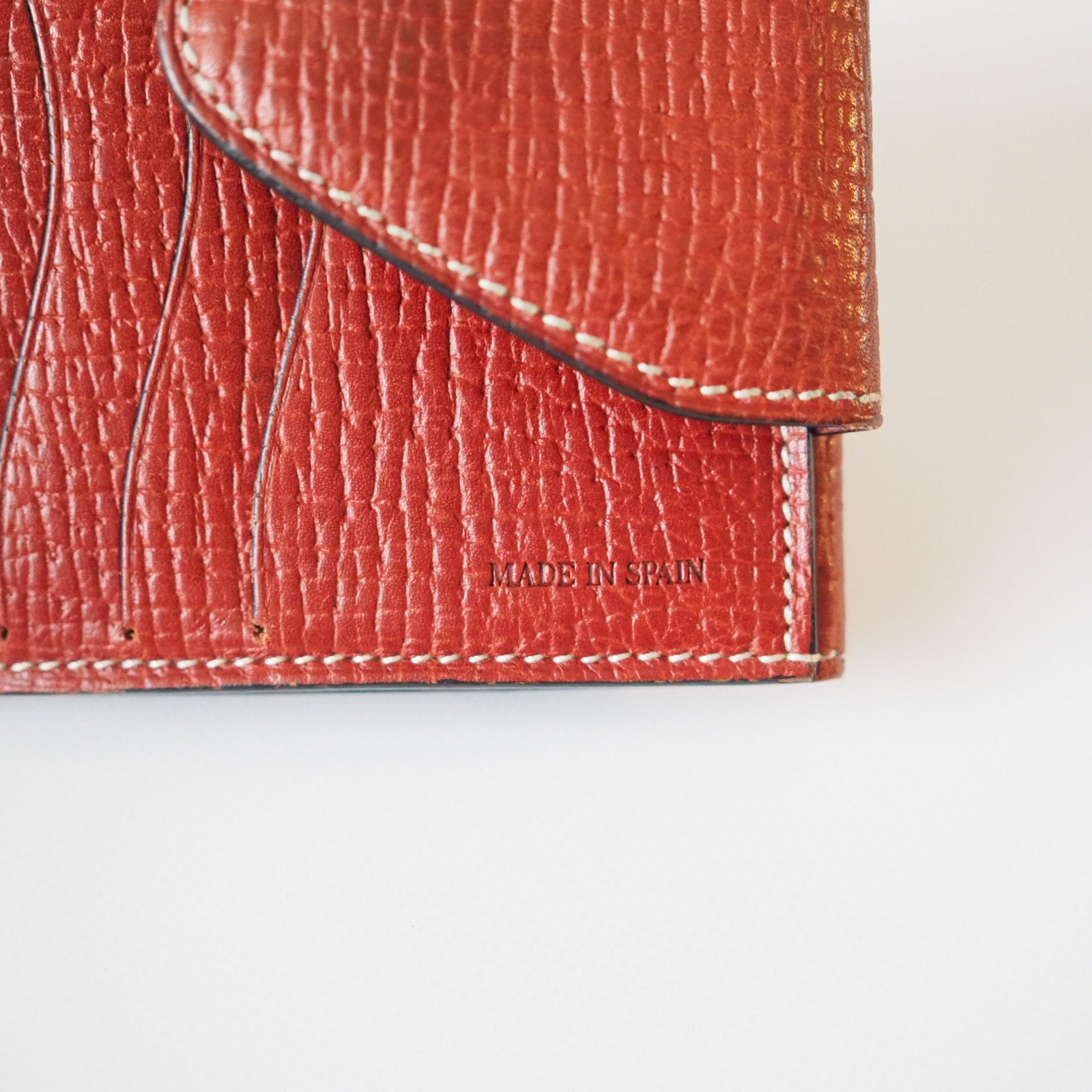 LOEWE Barcelona Compact Wallet with Coin Pocket Leather Red Authentic