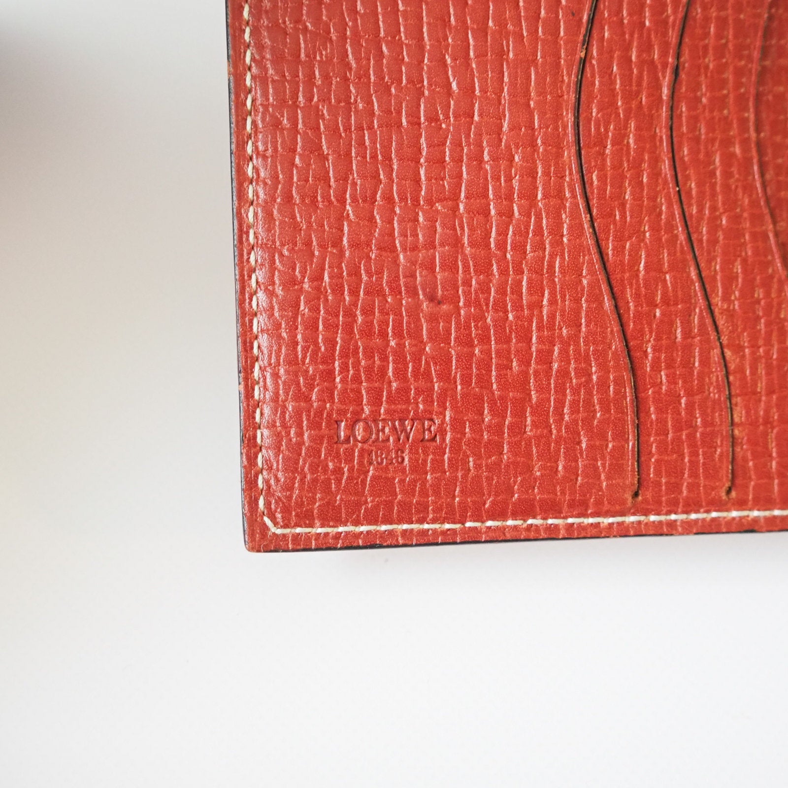 LOEWE Barcelona Compact Wallet with Coin Pocket Leather Red Authentic