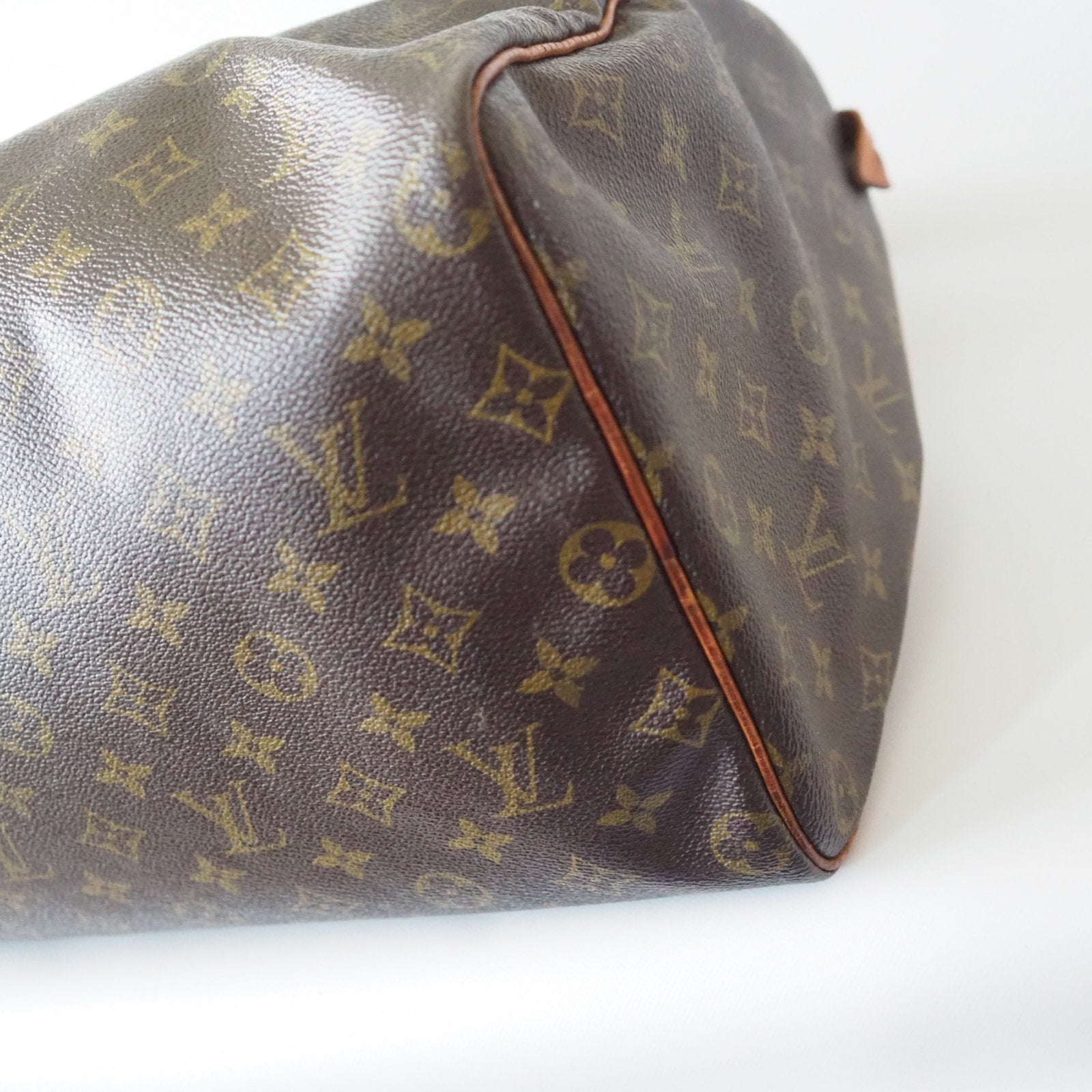 Authentic LOUIS VUITTON Speedy 40 Monogram Boston Hand Bag Purse Travel bag