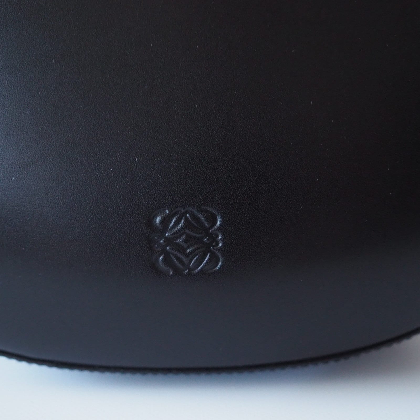 LOEWE Circle Hand Shoulder 2way Bag Black Leather Vintage Authentic