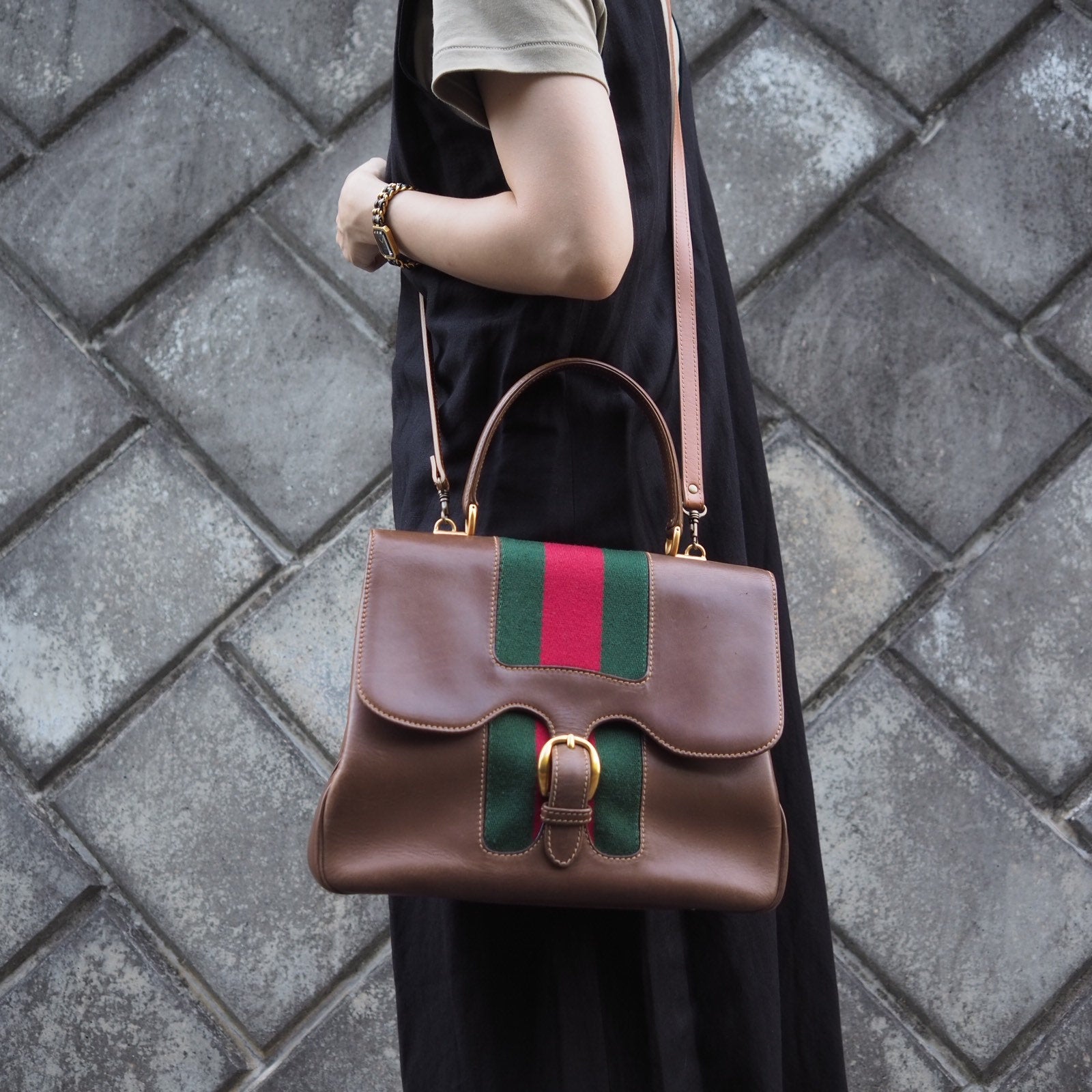 GUCCI Old Shelly Hand Shoulder Bag Leather Authentic Classical