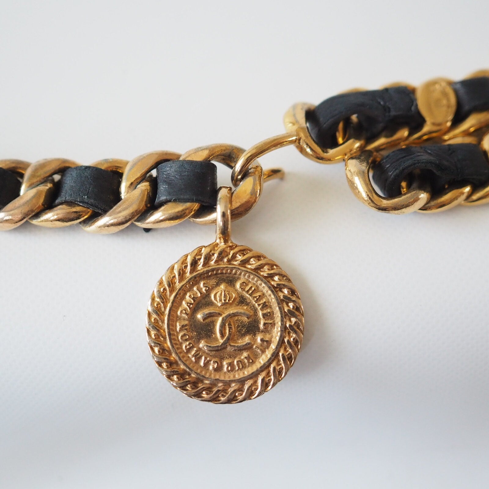 CHANEL Chain Belt Medallion CC Mademoiselle Black Leather Gold Metal Collection Authentic Vintage