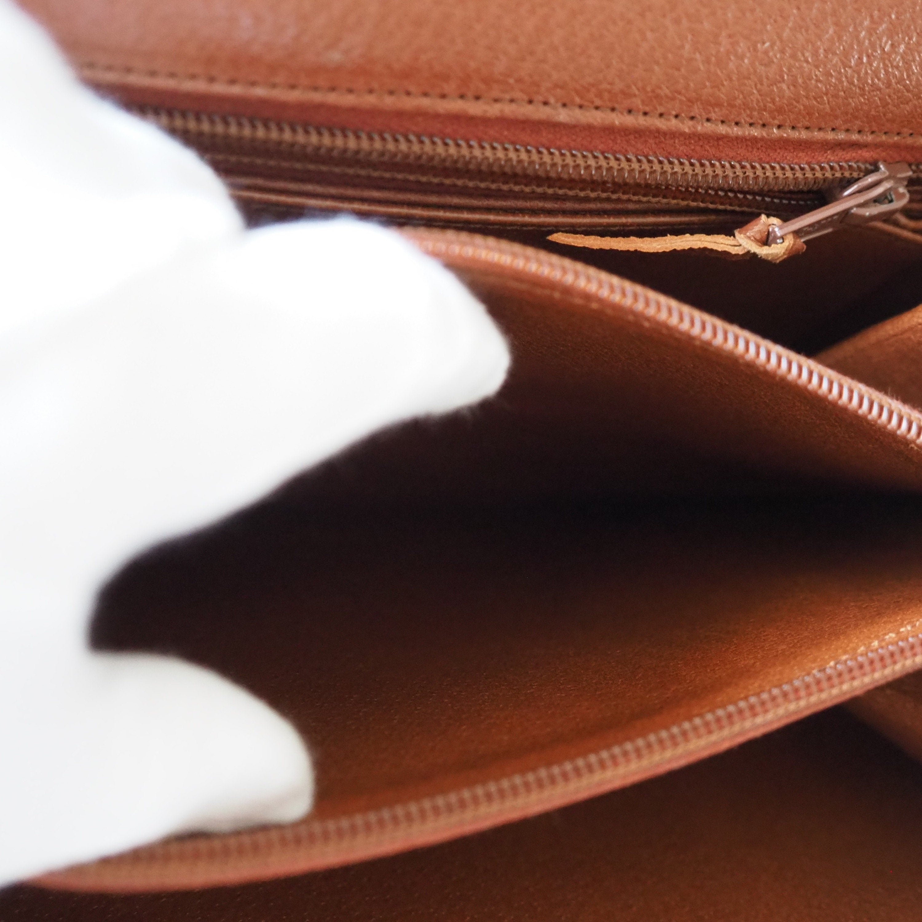 LOUIS VUITTON Monogram Sac Rond Point Shoulder Bag D5107 Authentic