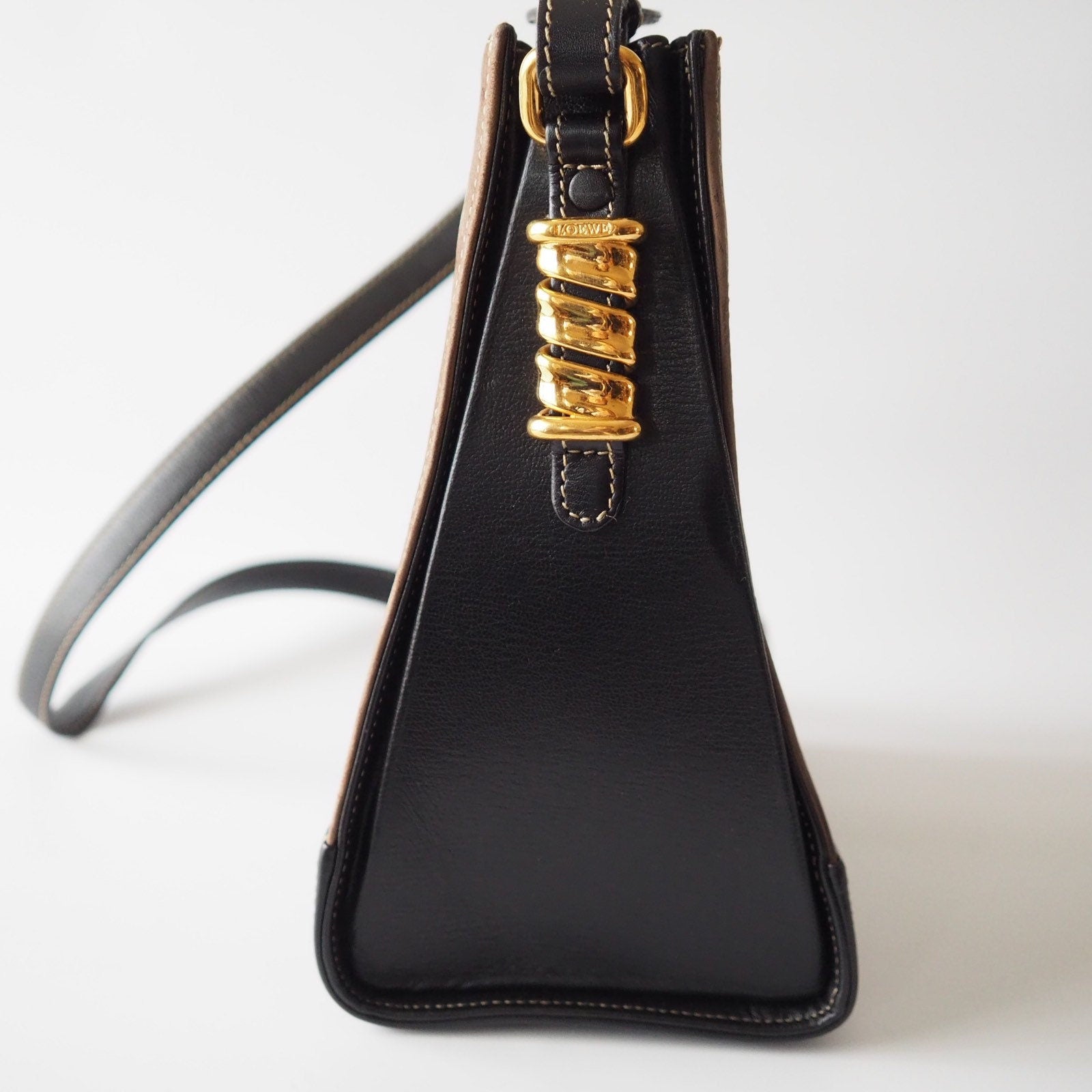 LOEWE VELAZQUEZ Twist Shoulder Bag Brown Authentic