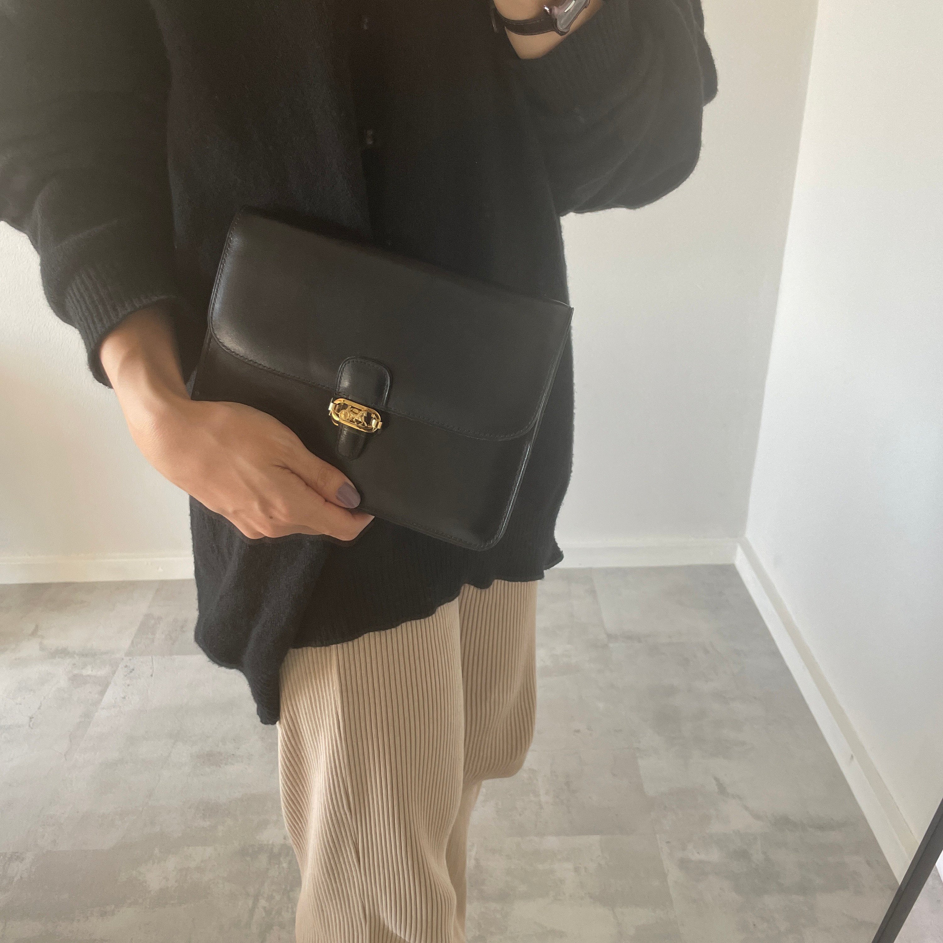 CELINE Sulky Metal Parts Chain Shoulder bag Calf leather Black GHW Authentic Vintage Classical