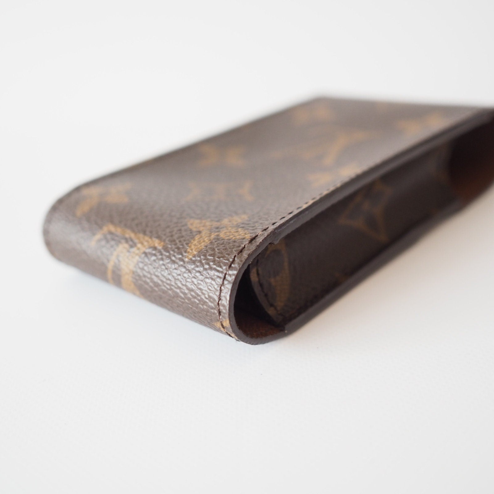 LOUIS VUITTON Etui Cigarette Case Monogram Leather M63024 Authentic box