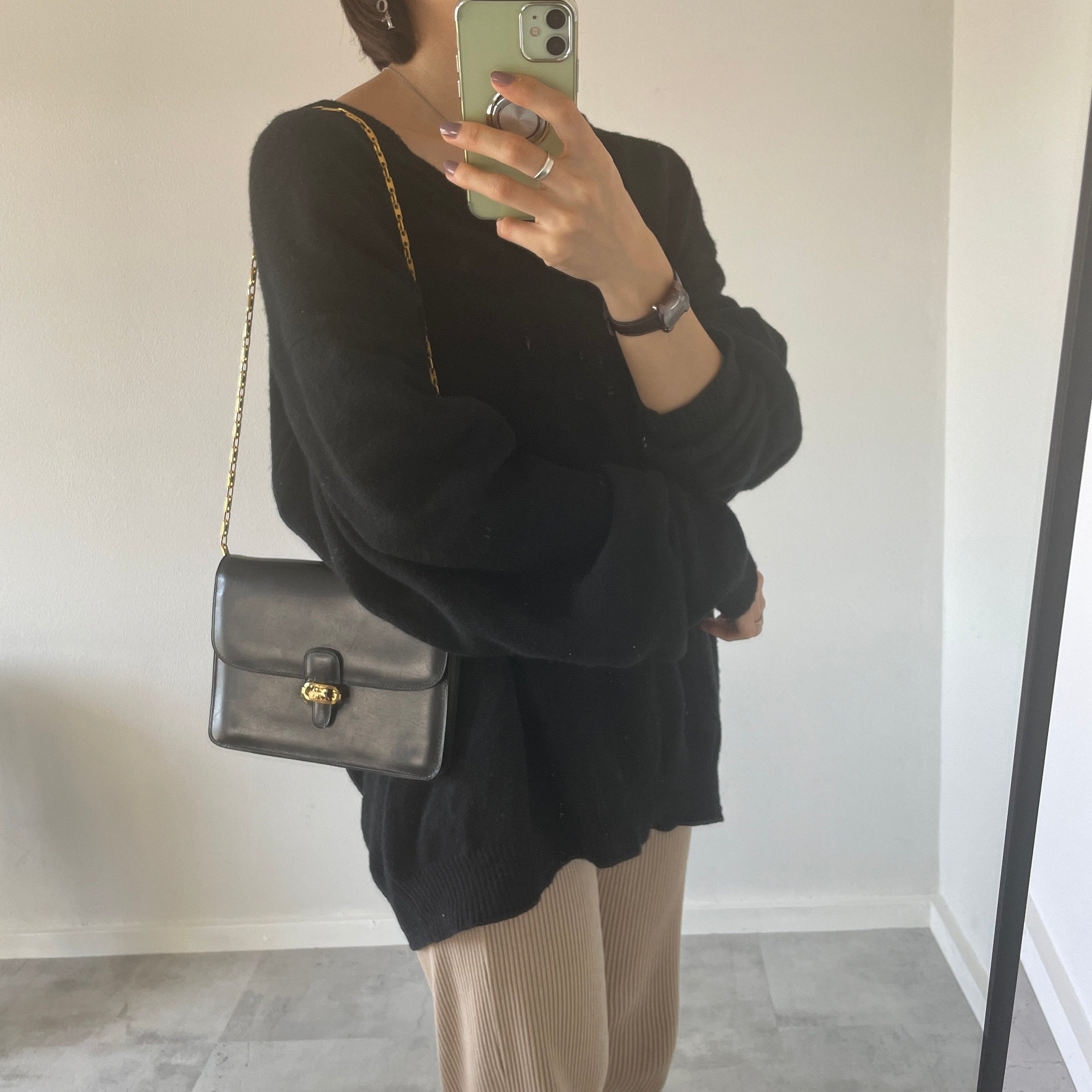 CELINE Sulky Metal Parts Chain Shoulder bag Calf leather Black GHW Authentic Vintage Classical