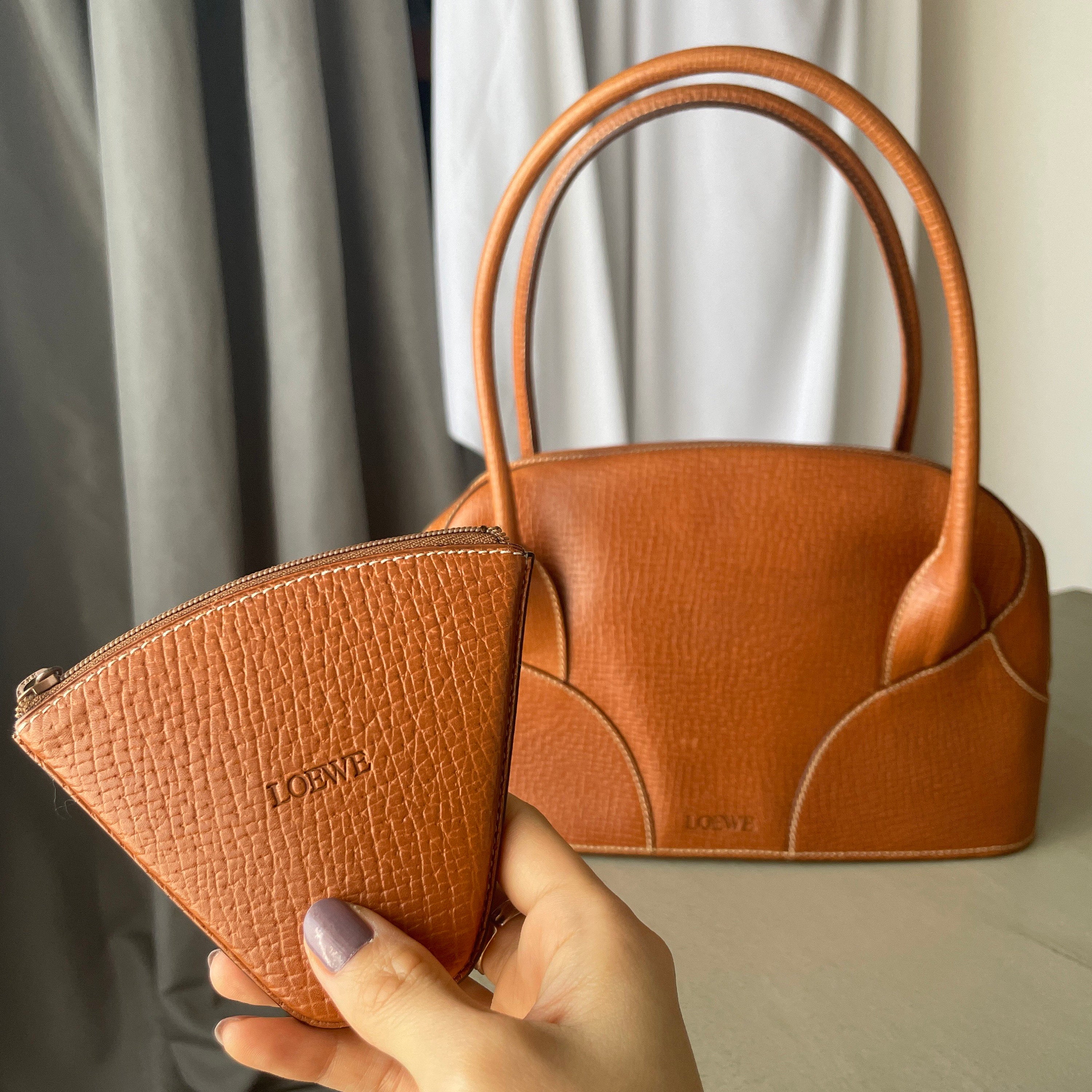 LOEWE Shoulder Bag Leather Brown With Pouch Vintage Authentic