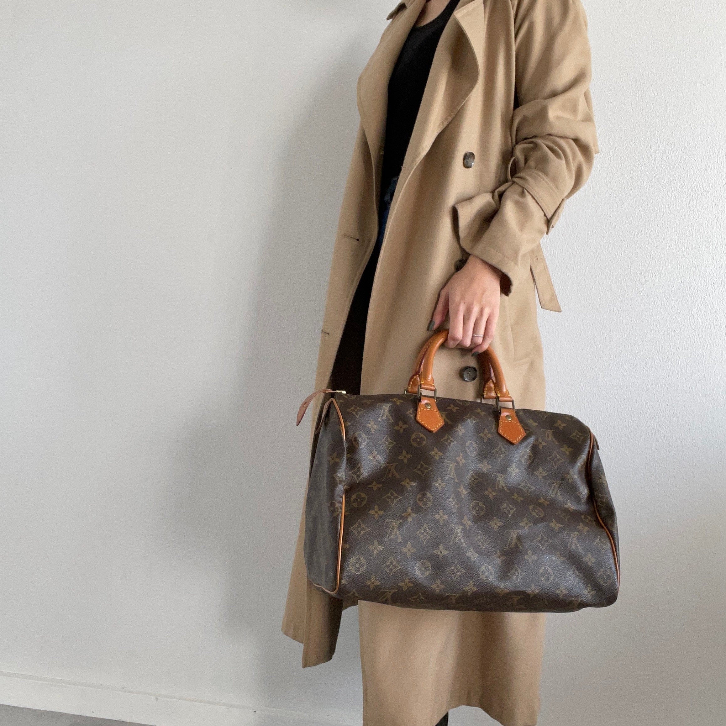 Authentic LOUIS VUITTON Speedy 35 Monogram Boston Hand Bag Purse