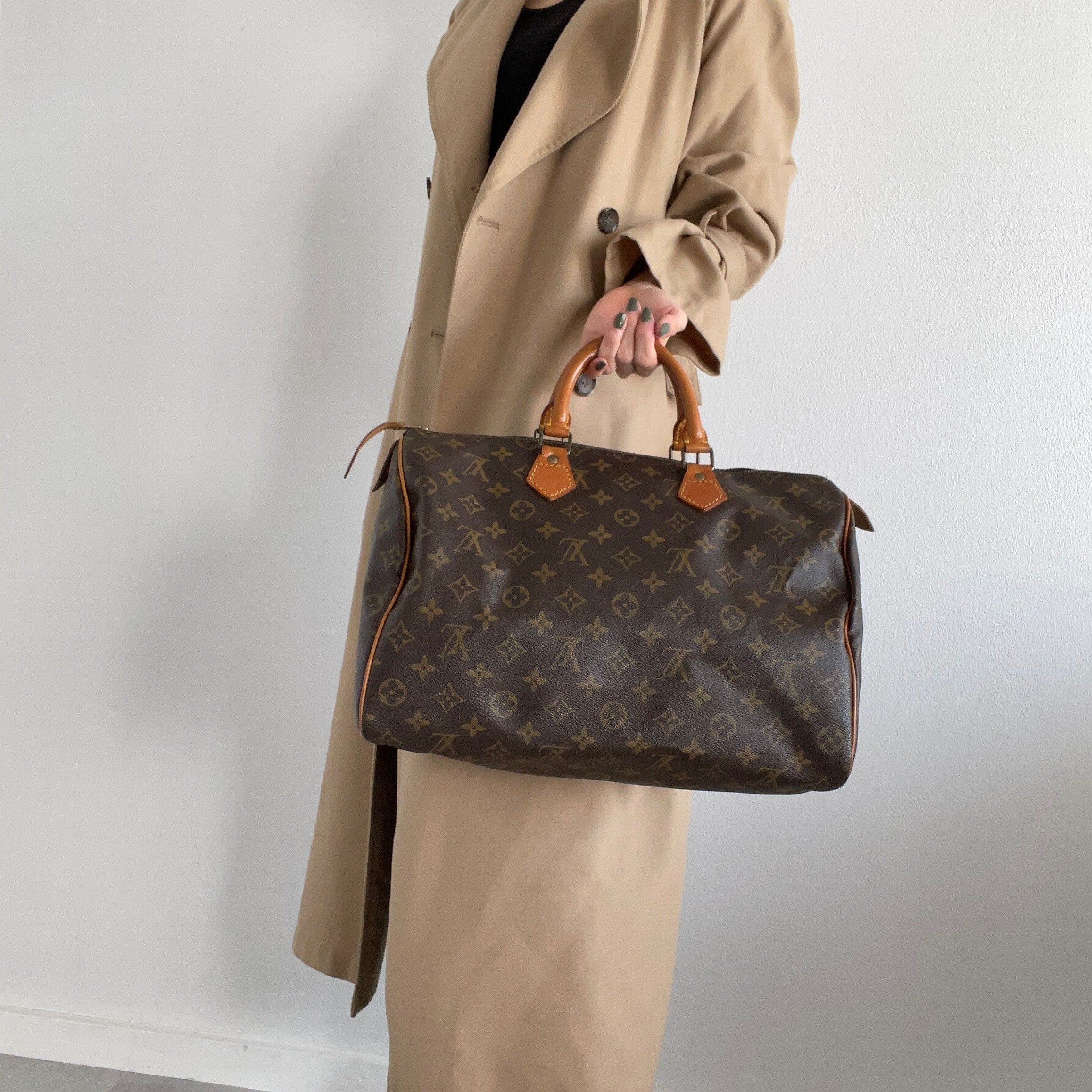 Authentic LOUIS VUITTON Speedy 35 Monogram Boston Hand Bag Purse