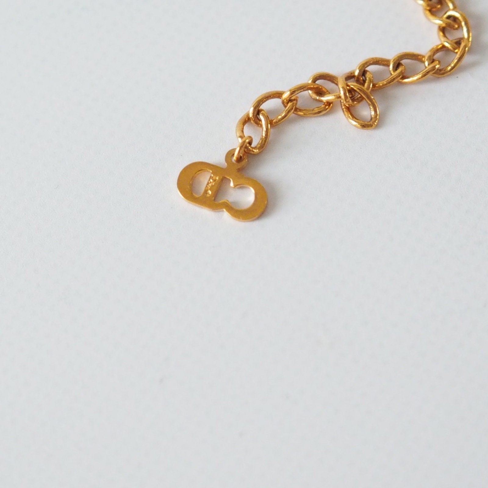 Christian Dior Necklace CD Logo Vintage Metal Gold Authentic