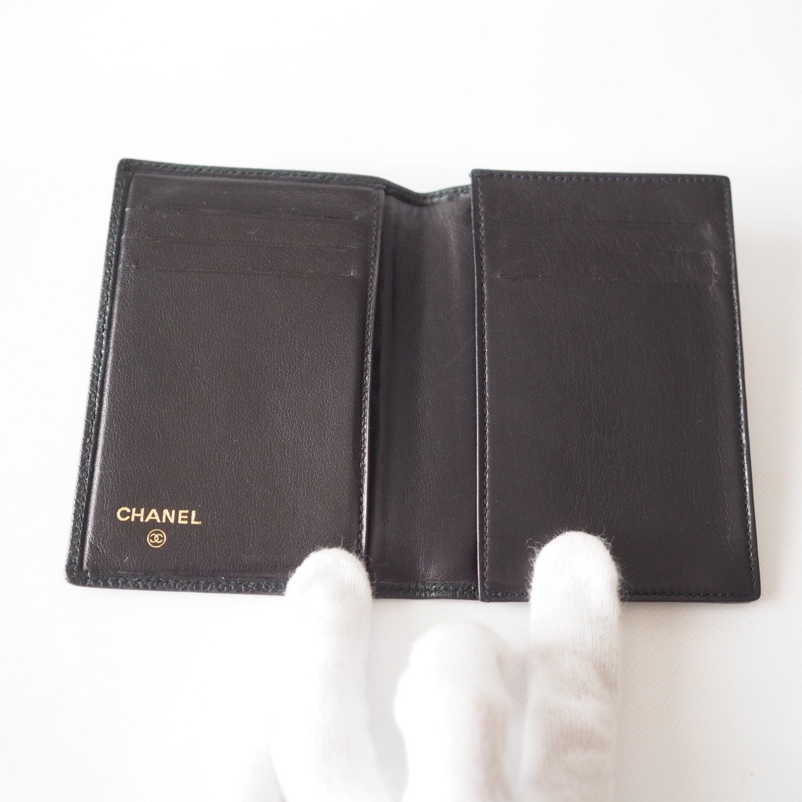 CHANEL Card Case Purse Caviar Skin CC Leather Black Authentic Vintage Box