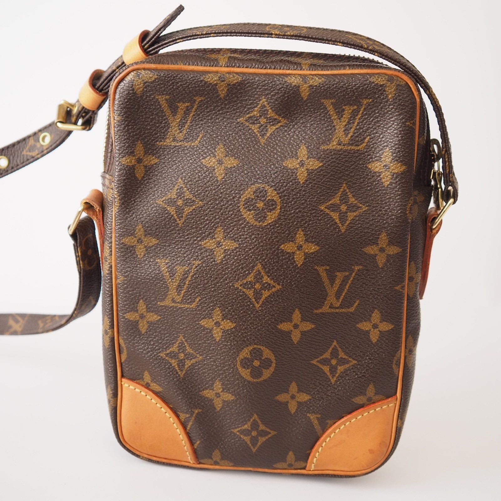 Louis Vuitton Shoulder Bag Danube Browns Monogram vintage lv Authentic