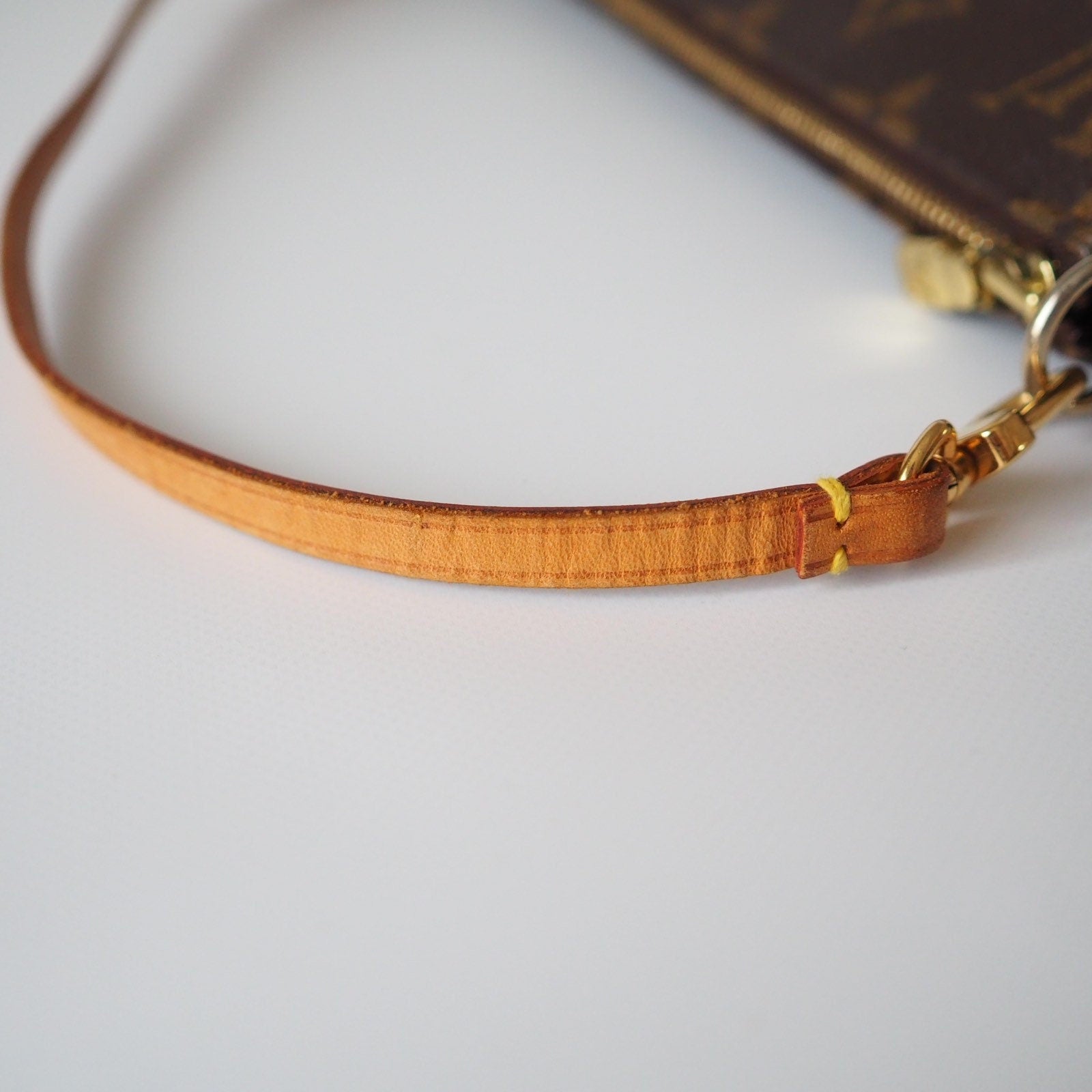 LOUIS VUITTON Monogram Pochette Accessoires Pouch Mini hand Bag Vintage Authentic