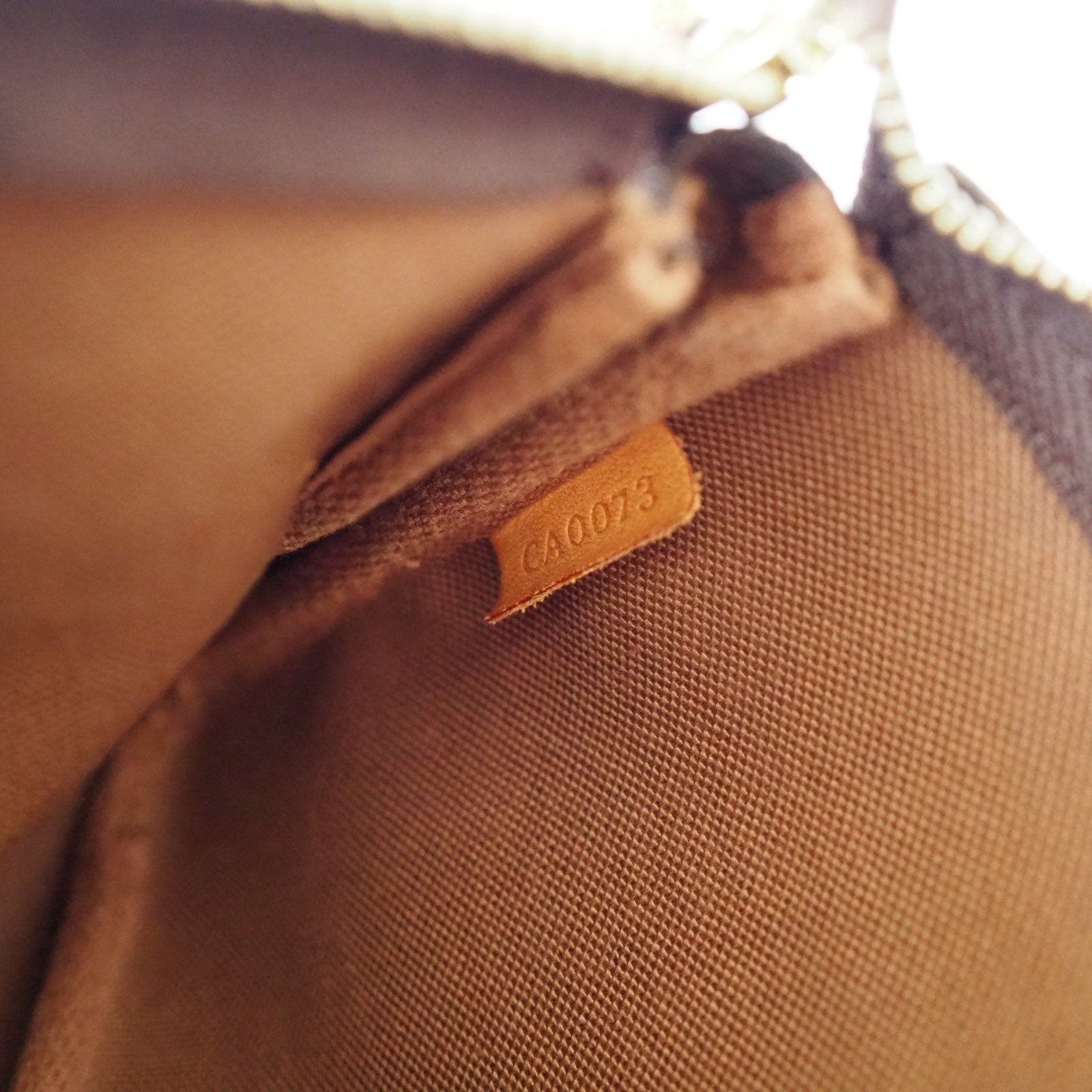 LOUIS VUITTON Monogram Pochette Accessoires Pouch Mini hand Bag Vintage Authentic