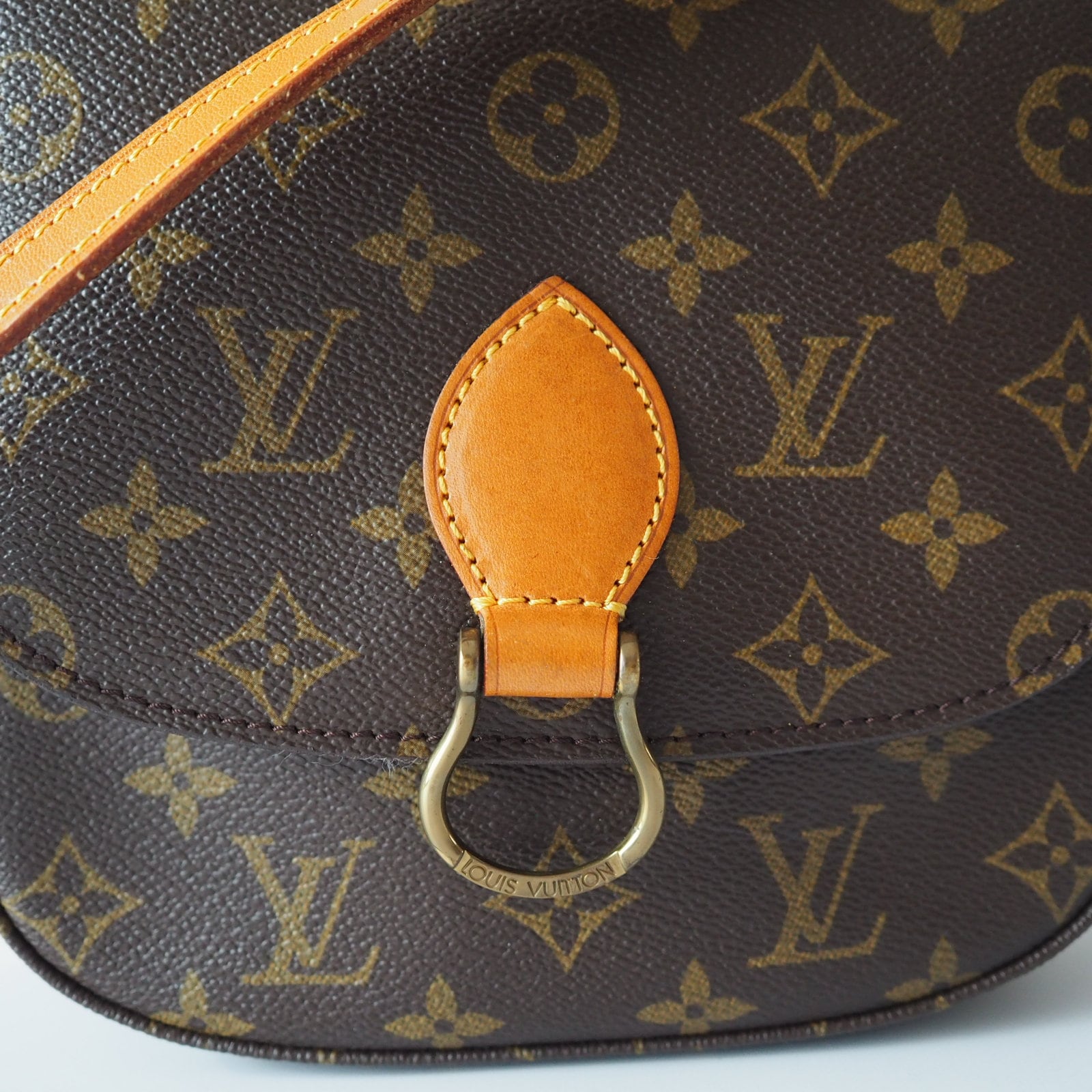 LOUIS VUITTON Monogram Saint Cloud MM Shoulder Bag lV Authentic