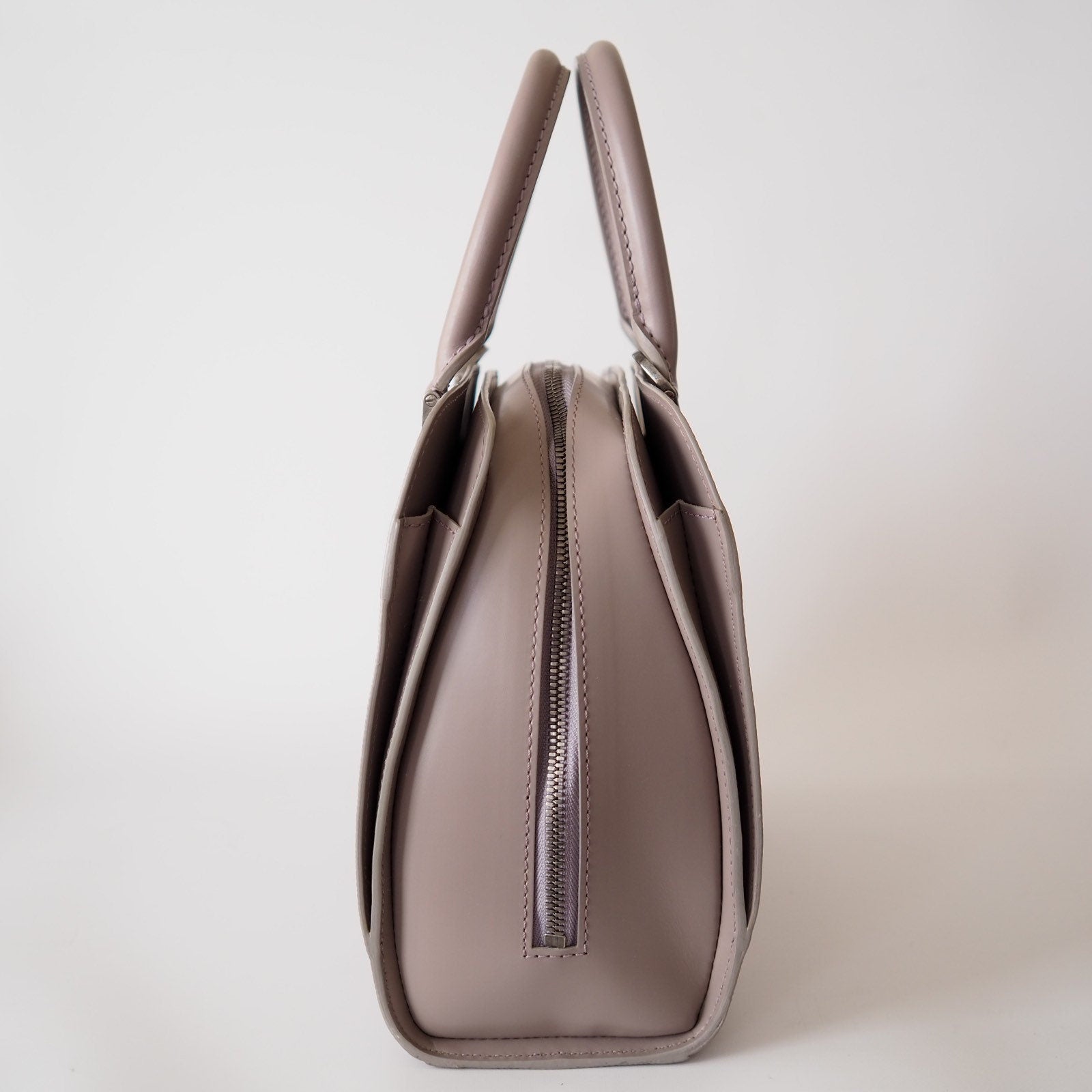 LOUIS VUITTON Epi Pont neuf Hand Bag Lilac LV Vintage Authentic