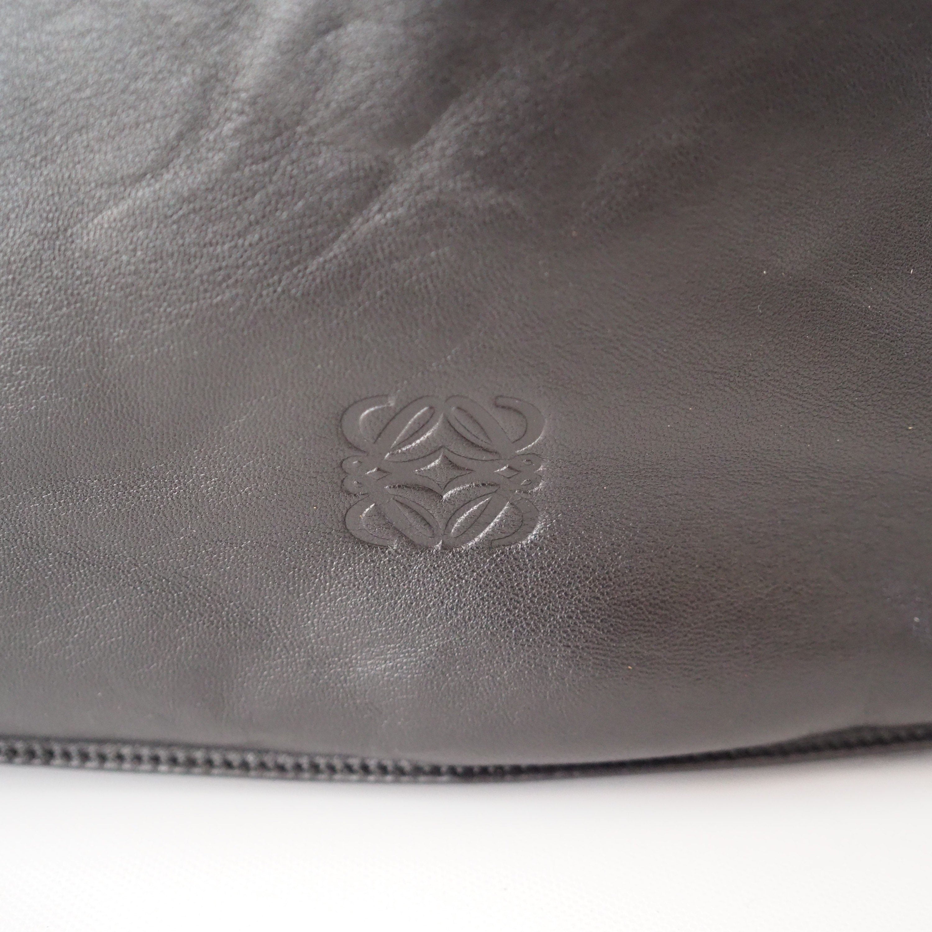 LOEWE Flamenco Anagram Shoulder bag Black Leather Vintage Authentic