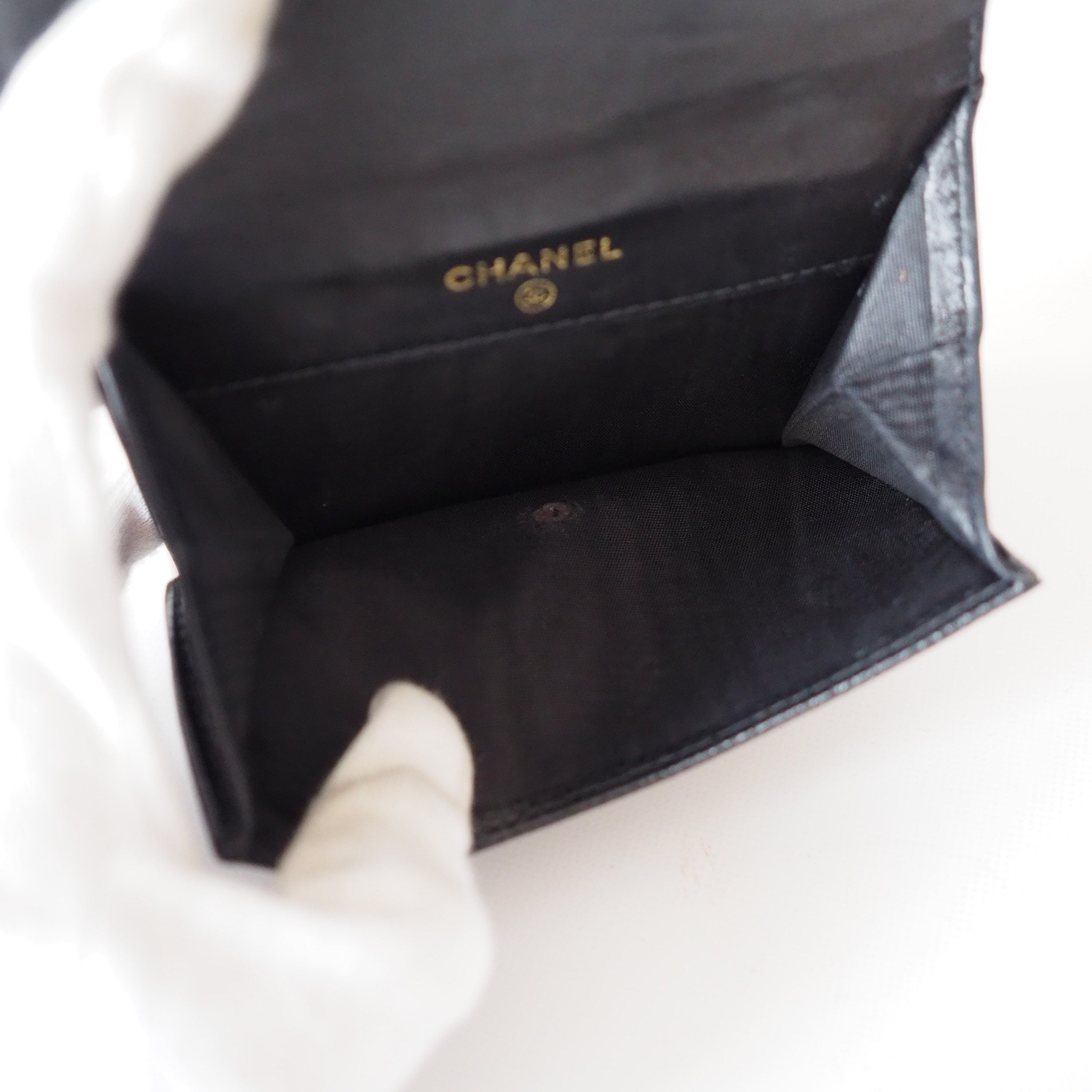 CHANEL Wallet Compact Purse Caviar Skin CC Leather Black Authentic Vintage Box