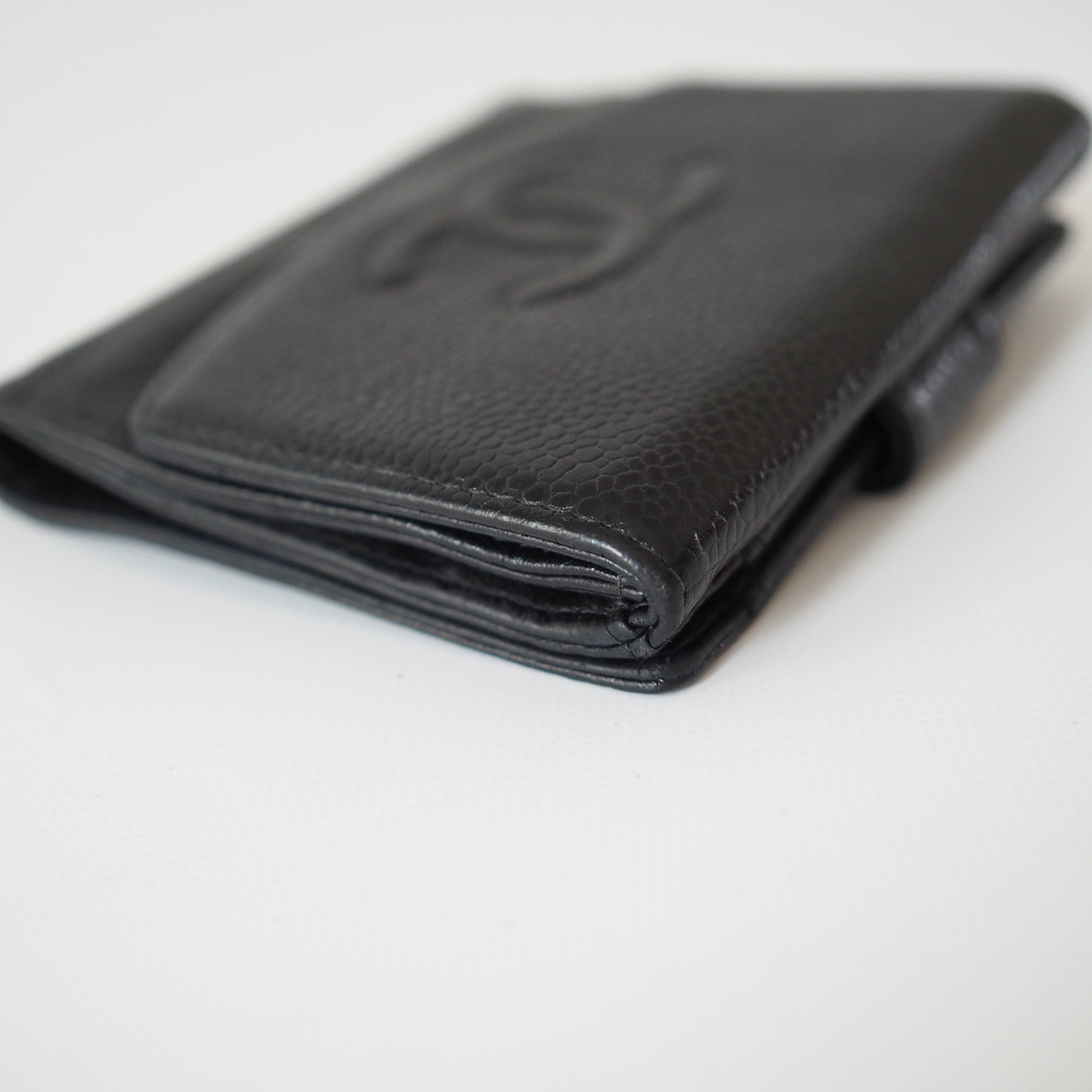 CHANEL Wallet Compact Purse Caviar Skin CC Leather Black Authentic Vintage Box