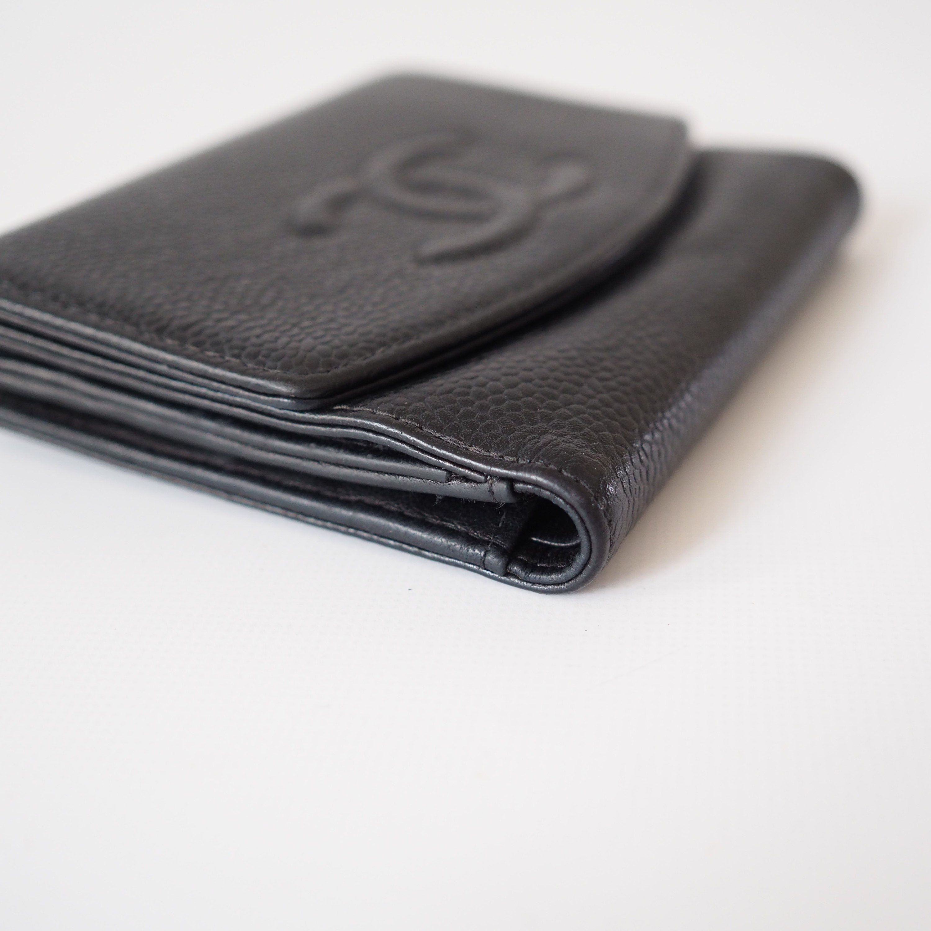 CHANEL Wallet Compact Purse Caviar Skin CC Leather Black Authentic Vintage Box