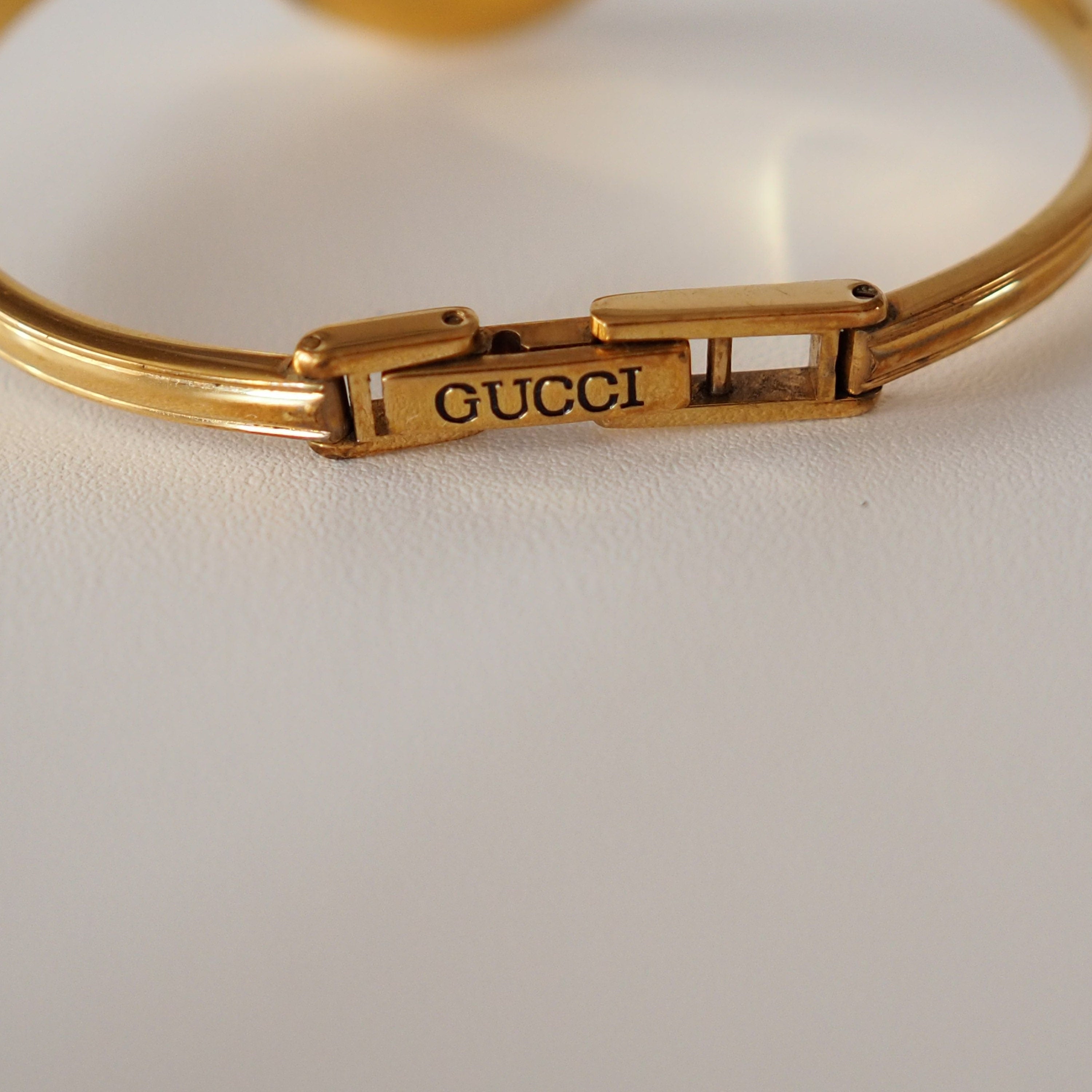 GUCCI Accessories Change Bezel 12 colors Bangle watch Wristwatch Gold