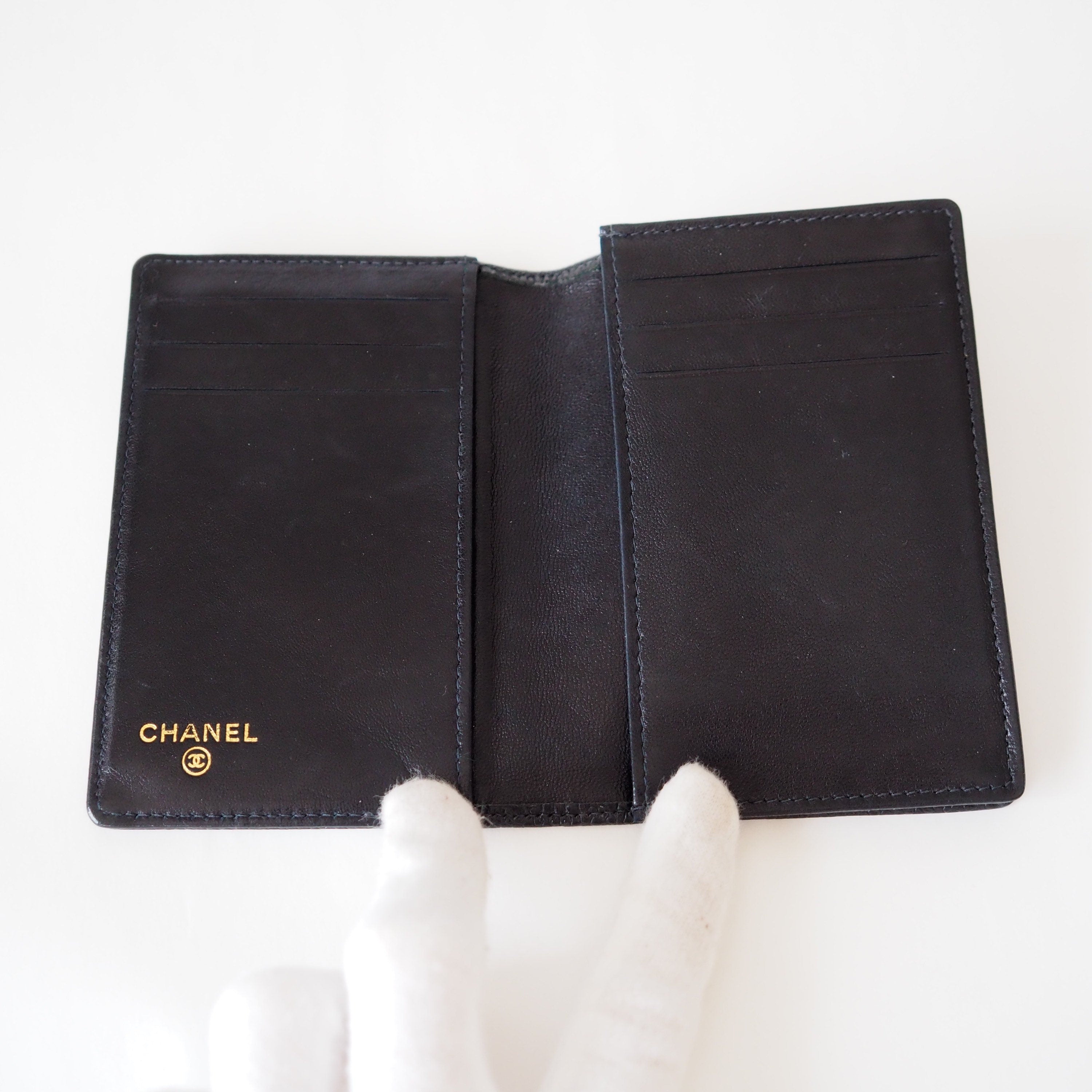 CHANEL Card Case Purse Caviar Skin CC Leather Black Authentic Vintage