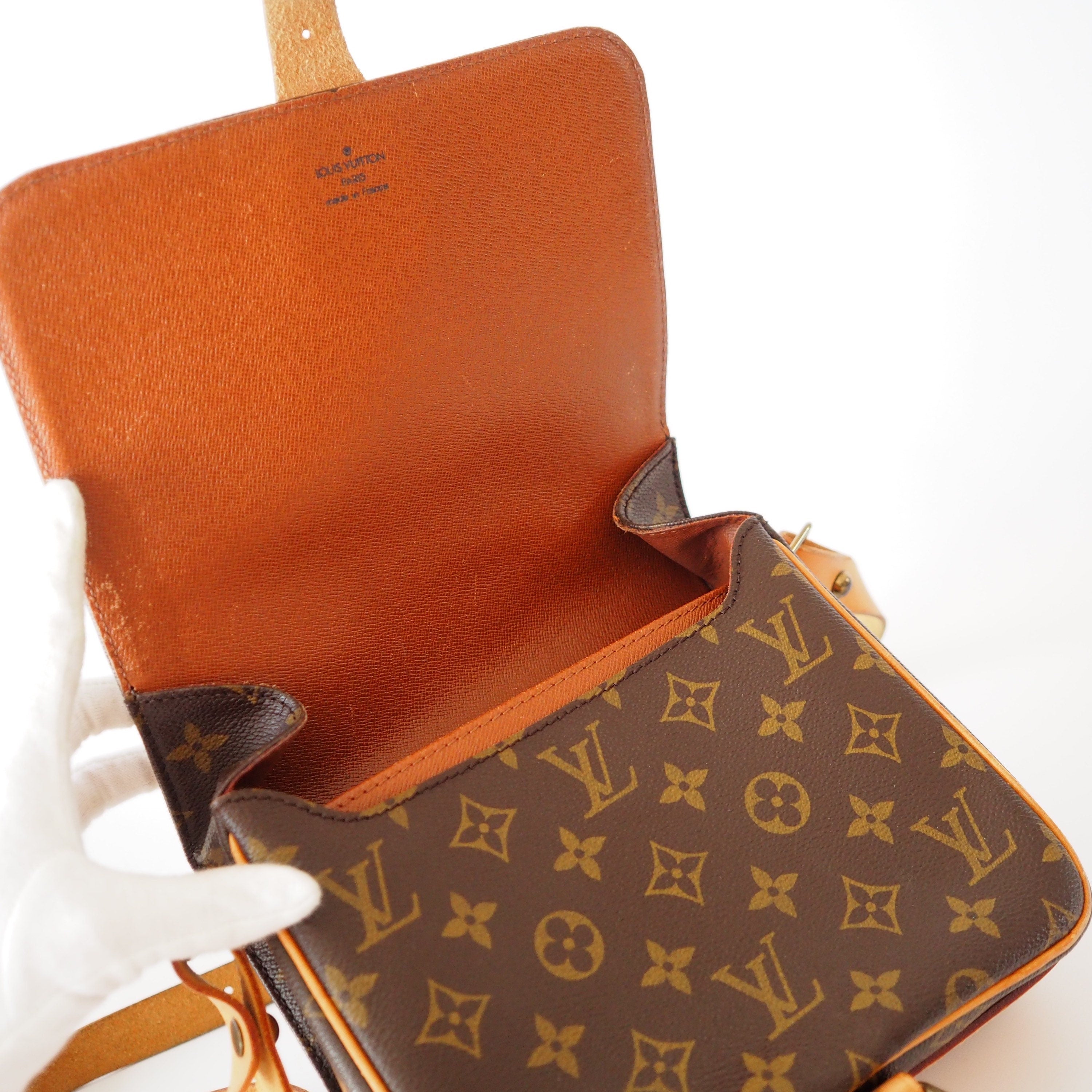 LOUIS VUITTON Authentic Monogram Cartouchiere MM Cross Body Shoulder Bag Lv Vintage