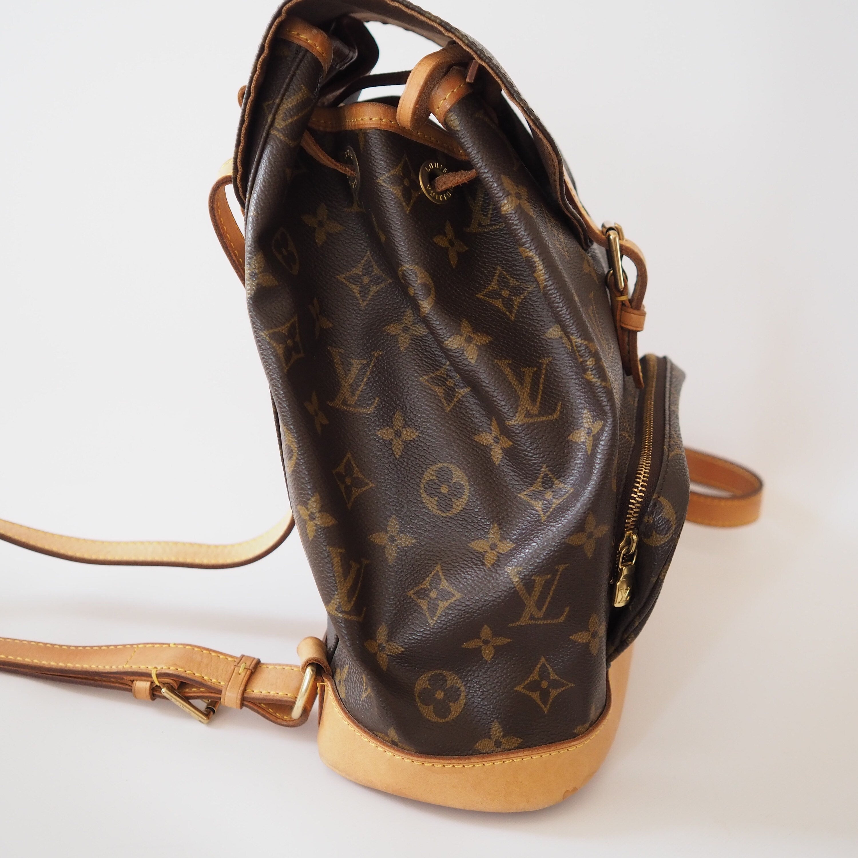 LOUIS VUITTON Montsouris MM Monogram Backpack Shoulder Bag Authentic