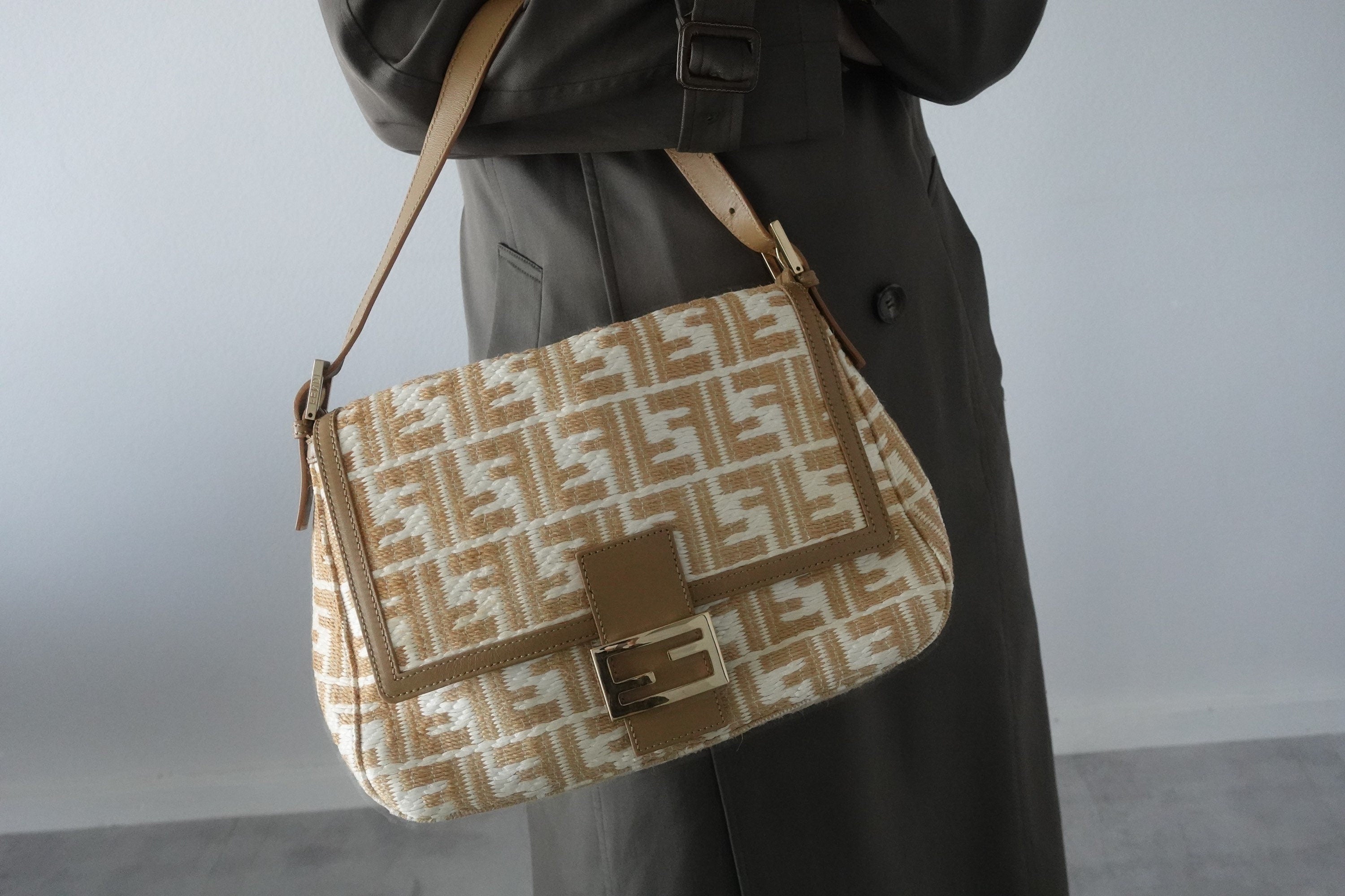 FENDI Mamma bucket Bag Zucca Hemp Leather Vintage Authentic