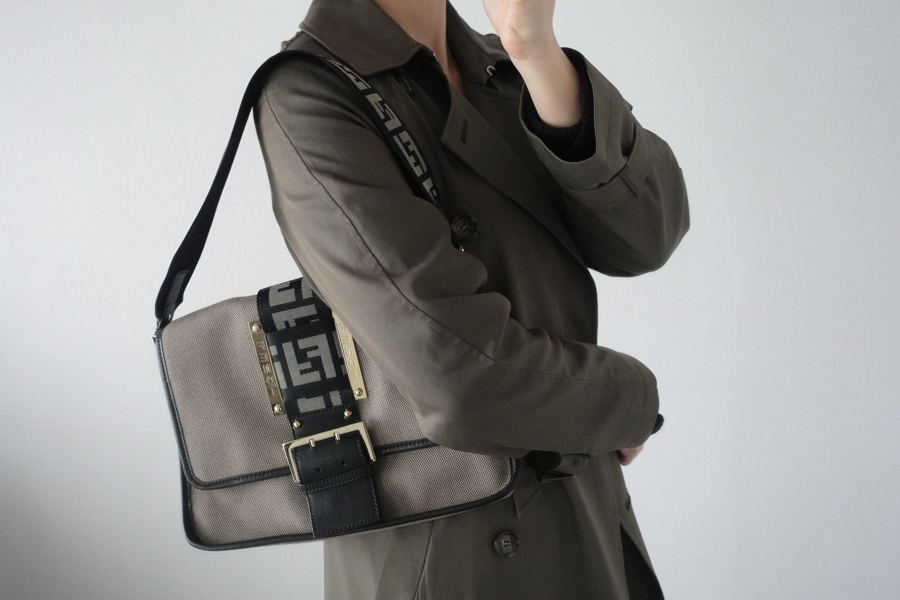 FENDI Mamma bucket Bag Zucca Canvas Leather Vintage Authentic