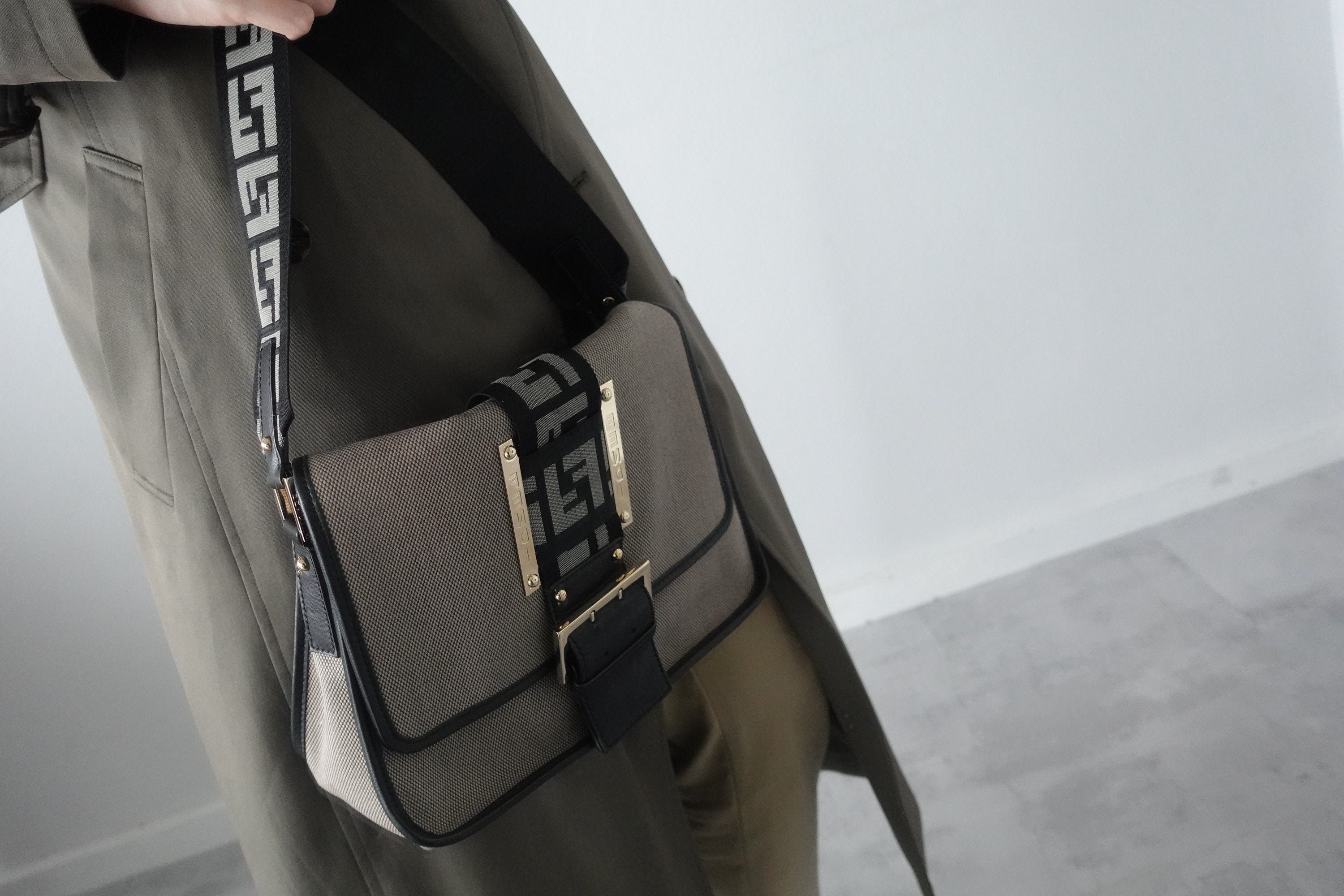 FENDI Mamma bucket Bag Zucca Canvas Leather Vintage Authentic