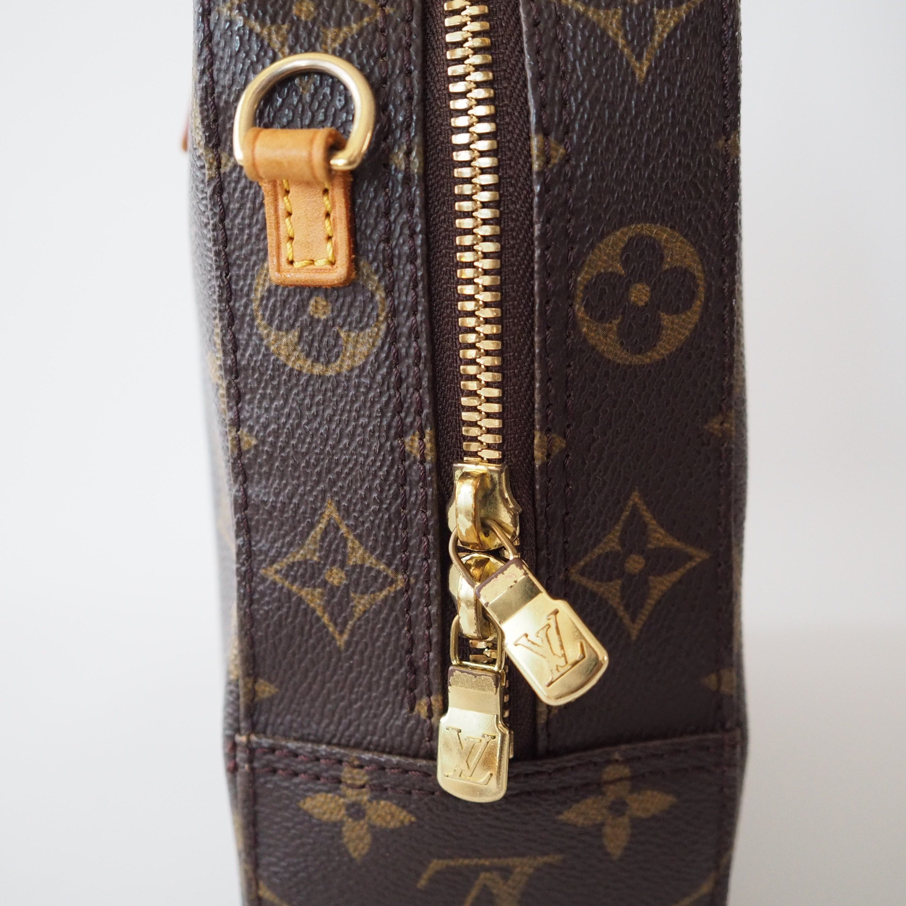 LOUIS VUITTON Monogram Spontini M47500 Shoulder Bag Brown Authentic