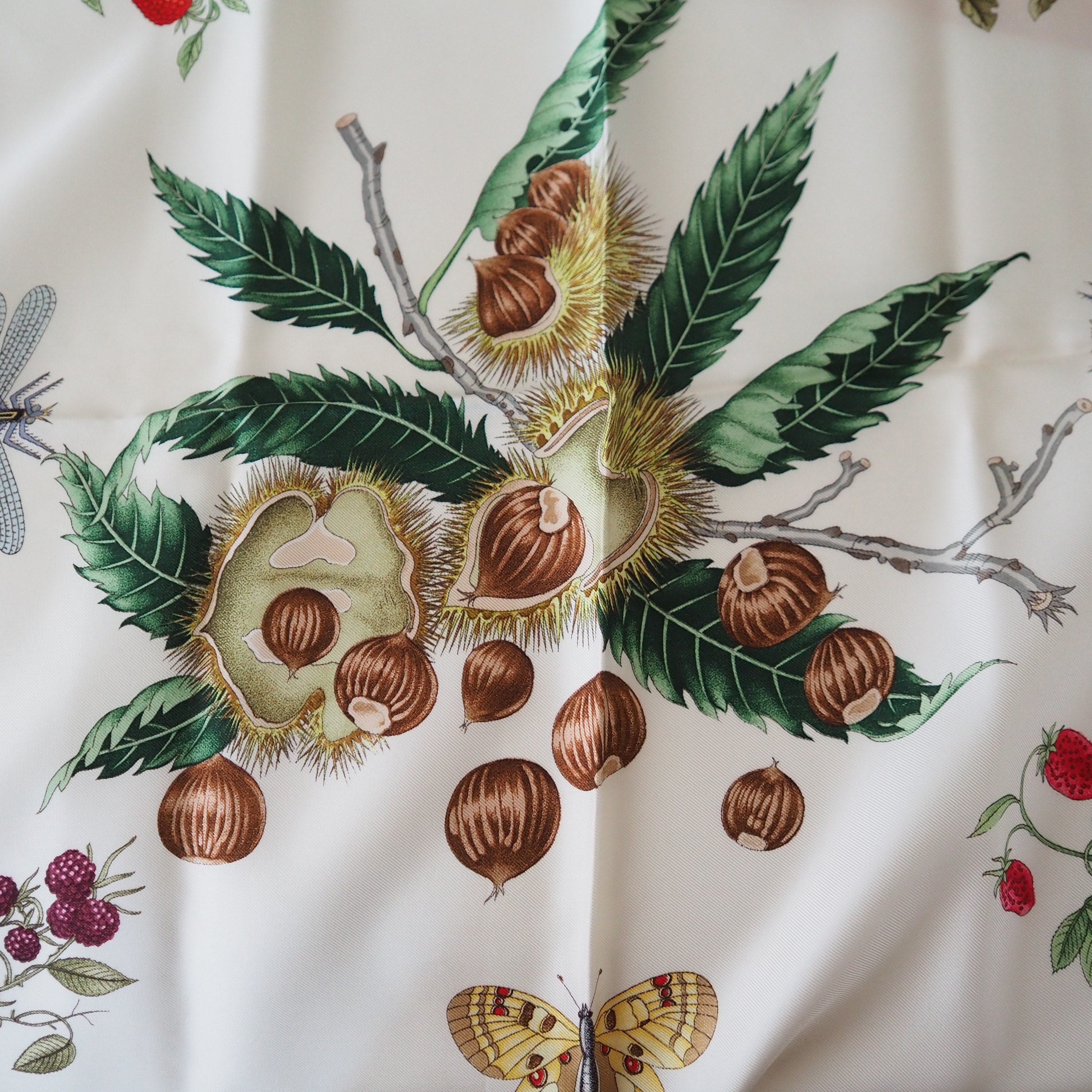 GUCCI Scarf Silk Yellow Fruits Authentic