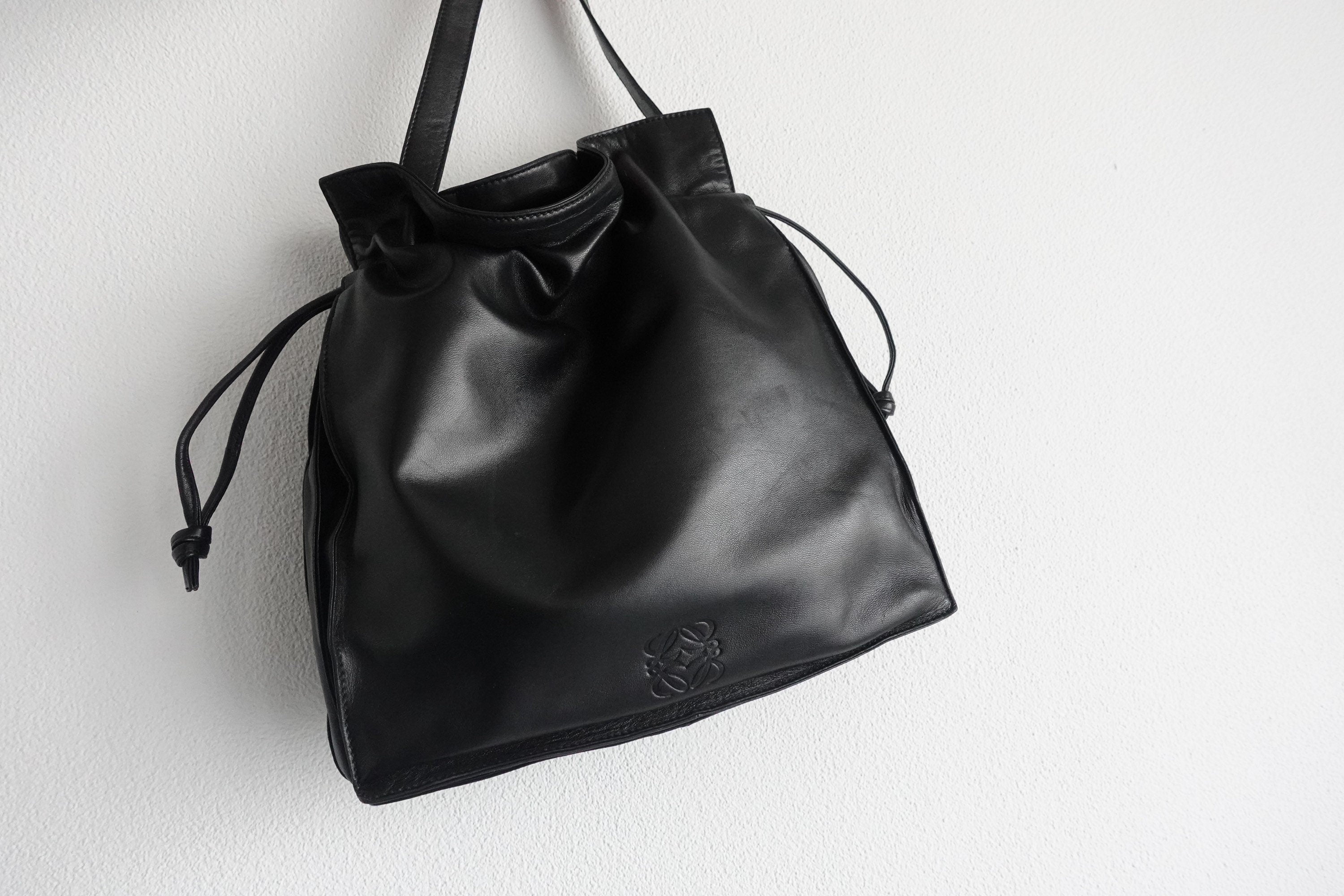 LOEWE Flamenco Anagram Shoulder bag Black Leather Vintage Authentic