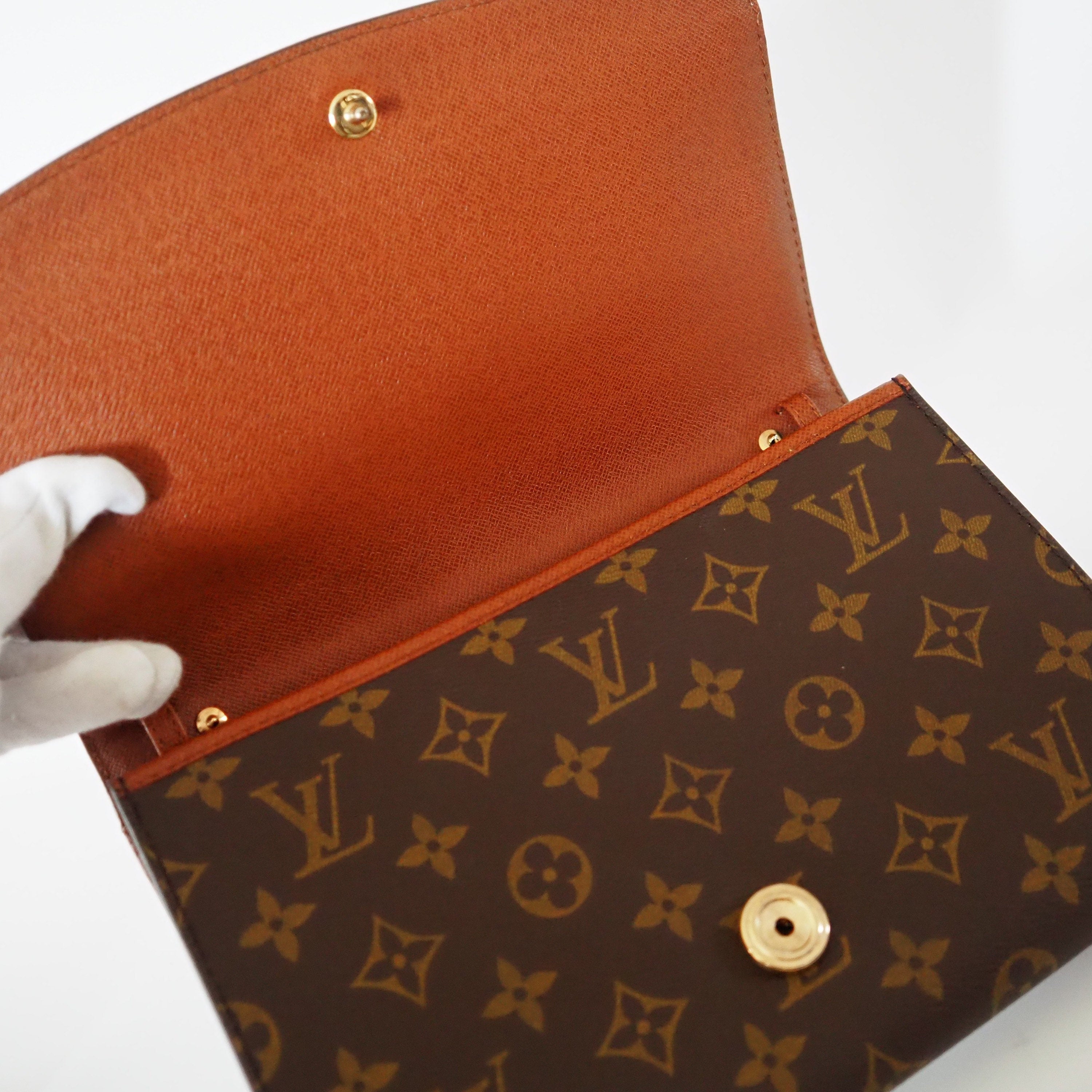 LOUIS VUITTON Monogram Bordeaux Shoulder Clutch Bag Brown Vintage lv Authentic