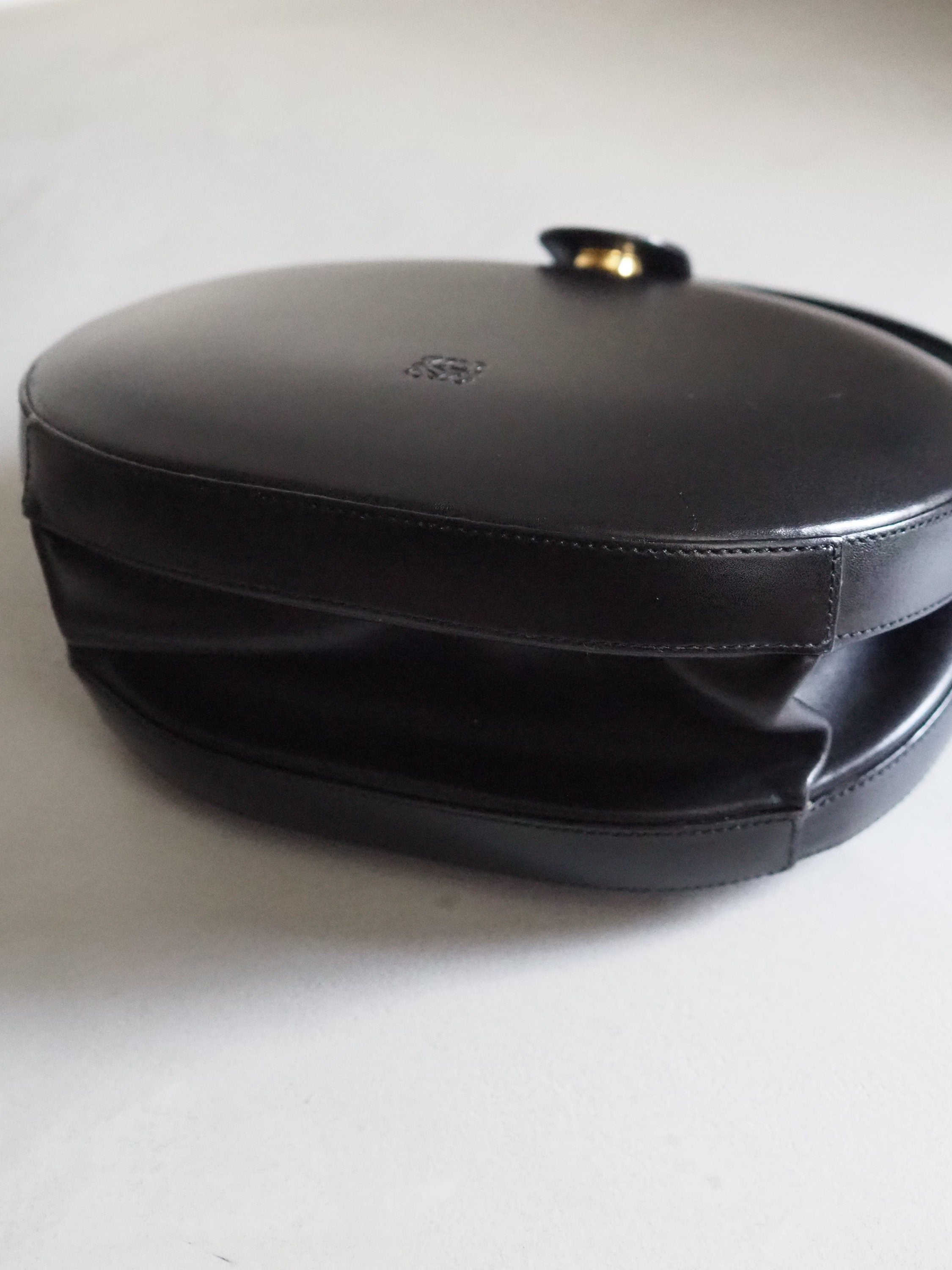 LOEWE Circle Hand Bag Anagram Black Leather Vintage Authentic