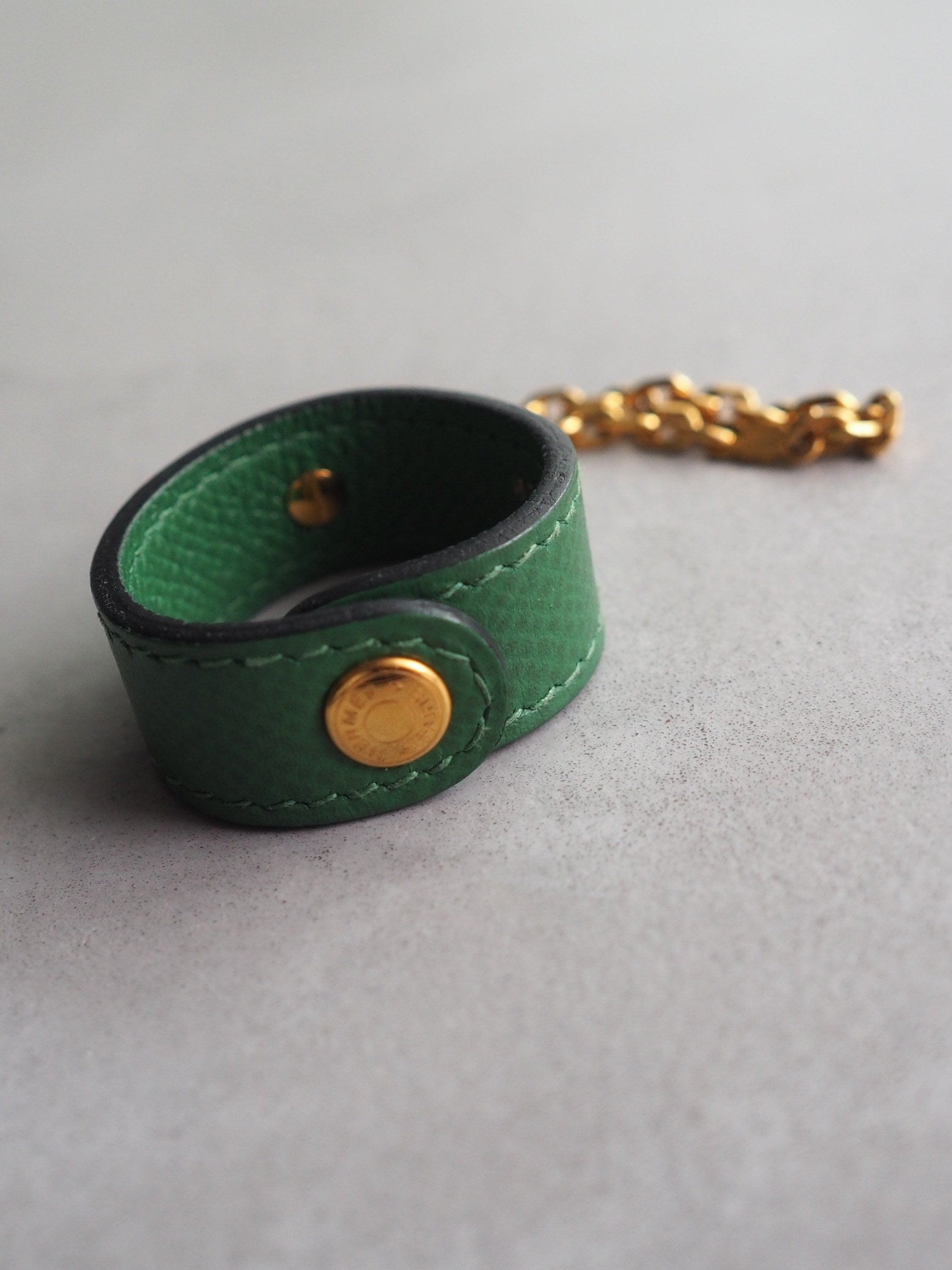 HERMES Nomade Glove Multi Holder Keyring Green Vintage Authentic