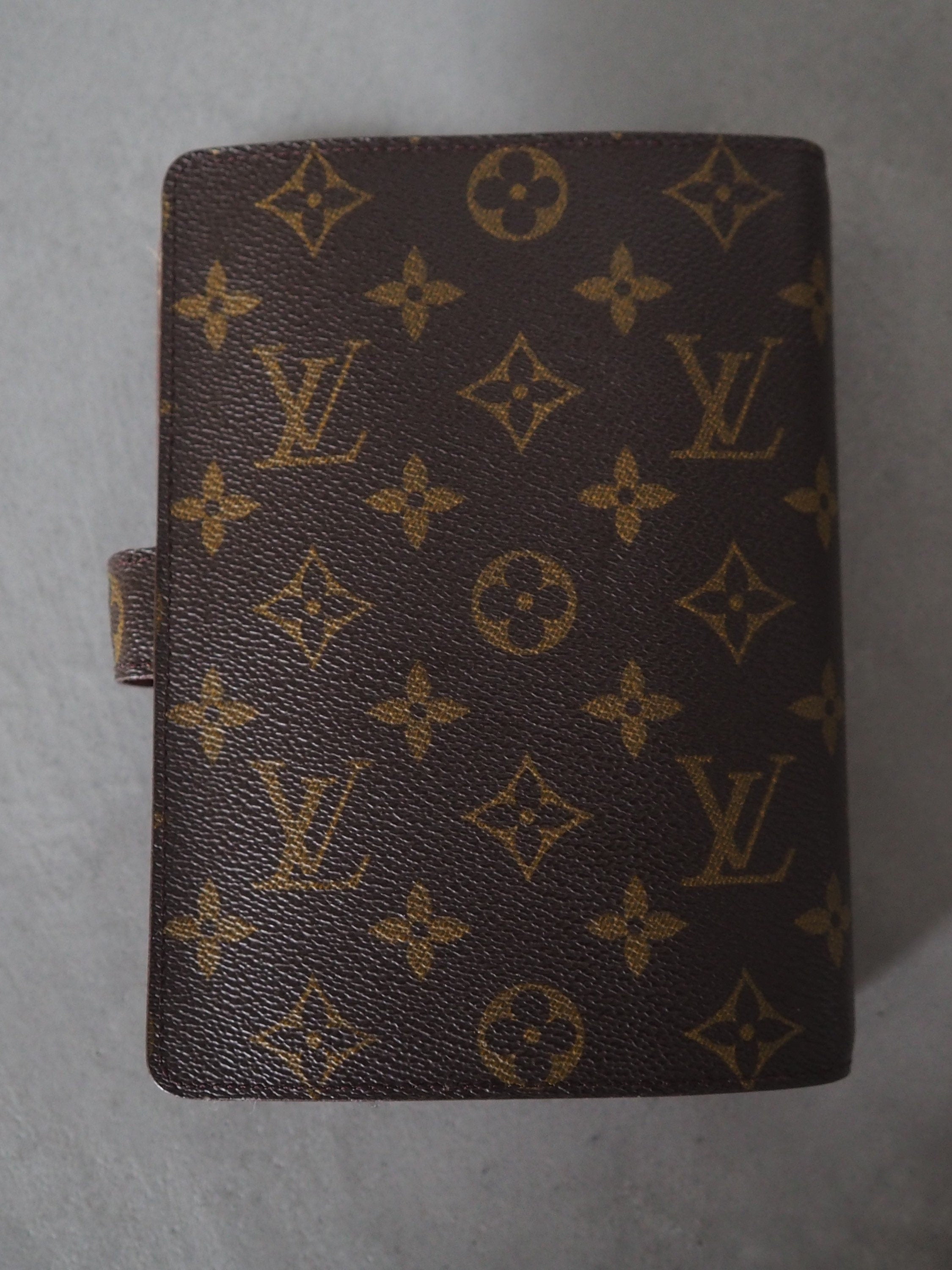 LOUIS VUITTON Agenda MM Monogram Day Planner Cover Authentic