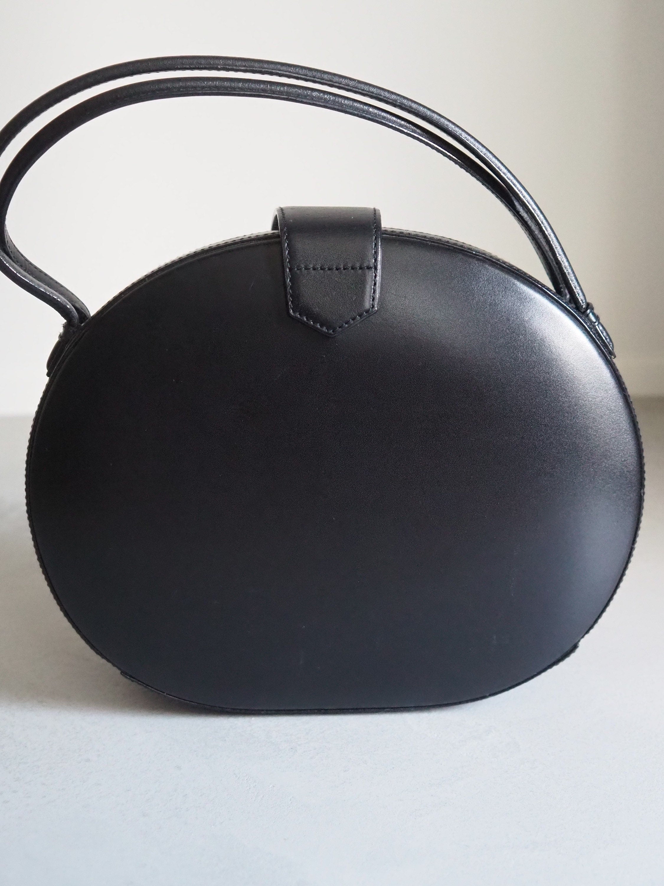 LOEWE Circle Hand Bag Anagram Black Leather Vintage Authentic