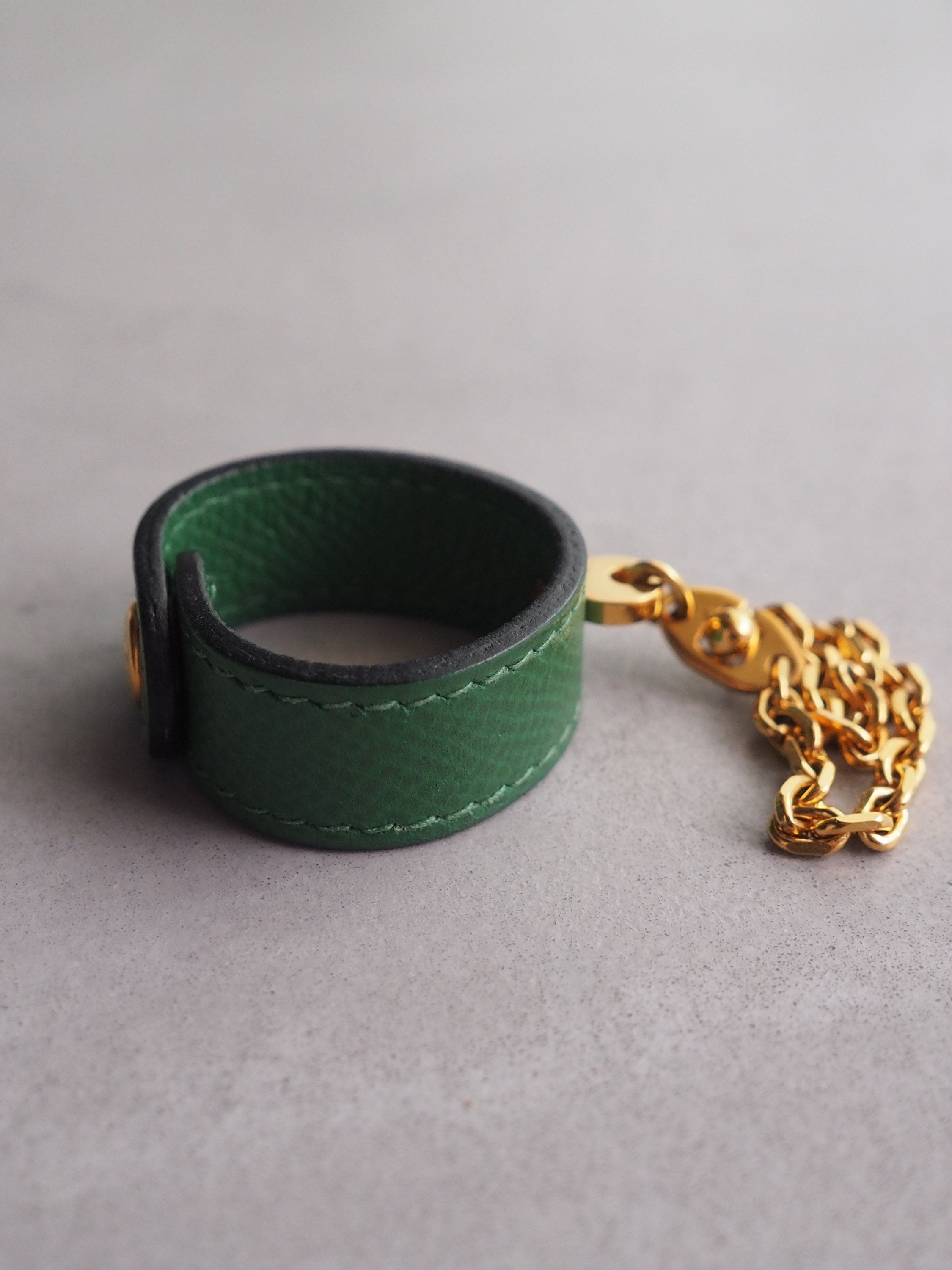 HERMES Nomade Glove Multi Holder Keyring Green Vintage Authentic