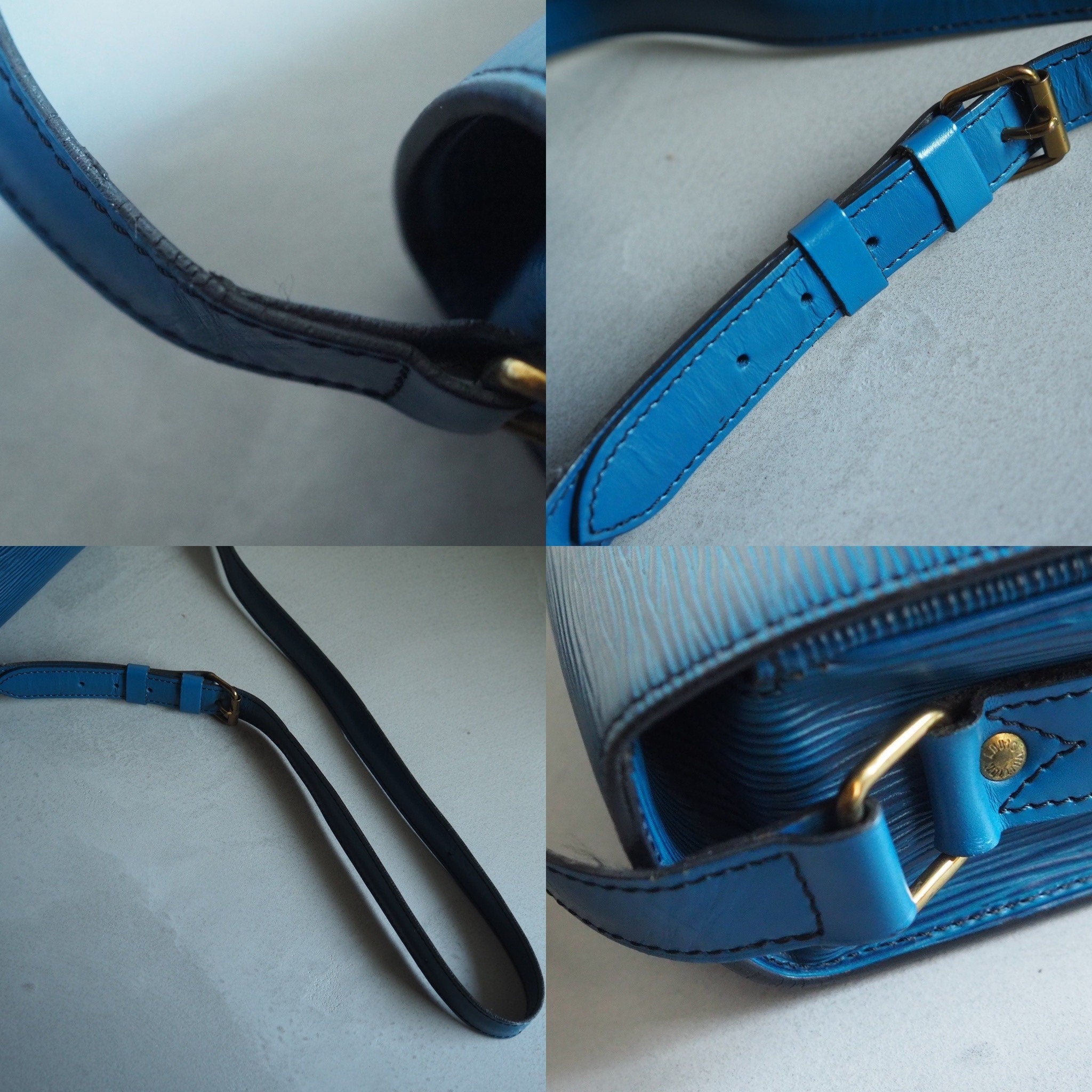 LOUIS VUITTON Epi Cartouchiere MM Cross Body Shoulder Bag Blue Lv Vintage Authentic