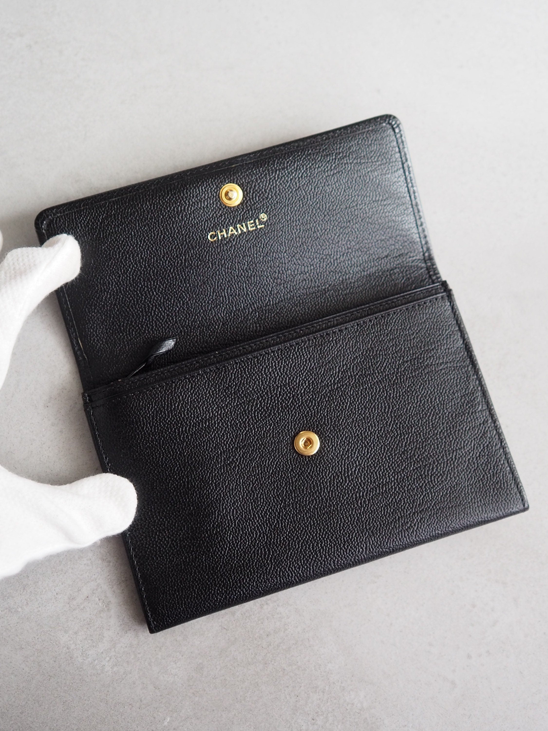 CHANEL COCO Wallet Purse Compact Leather Black Authentic Vintage Box