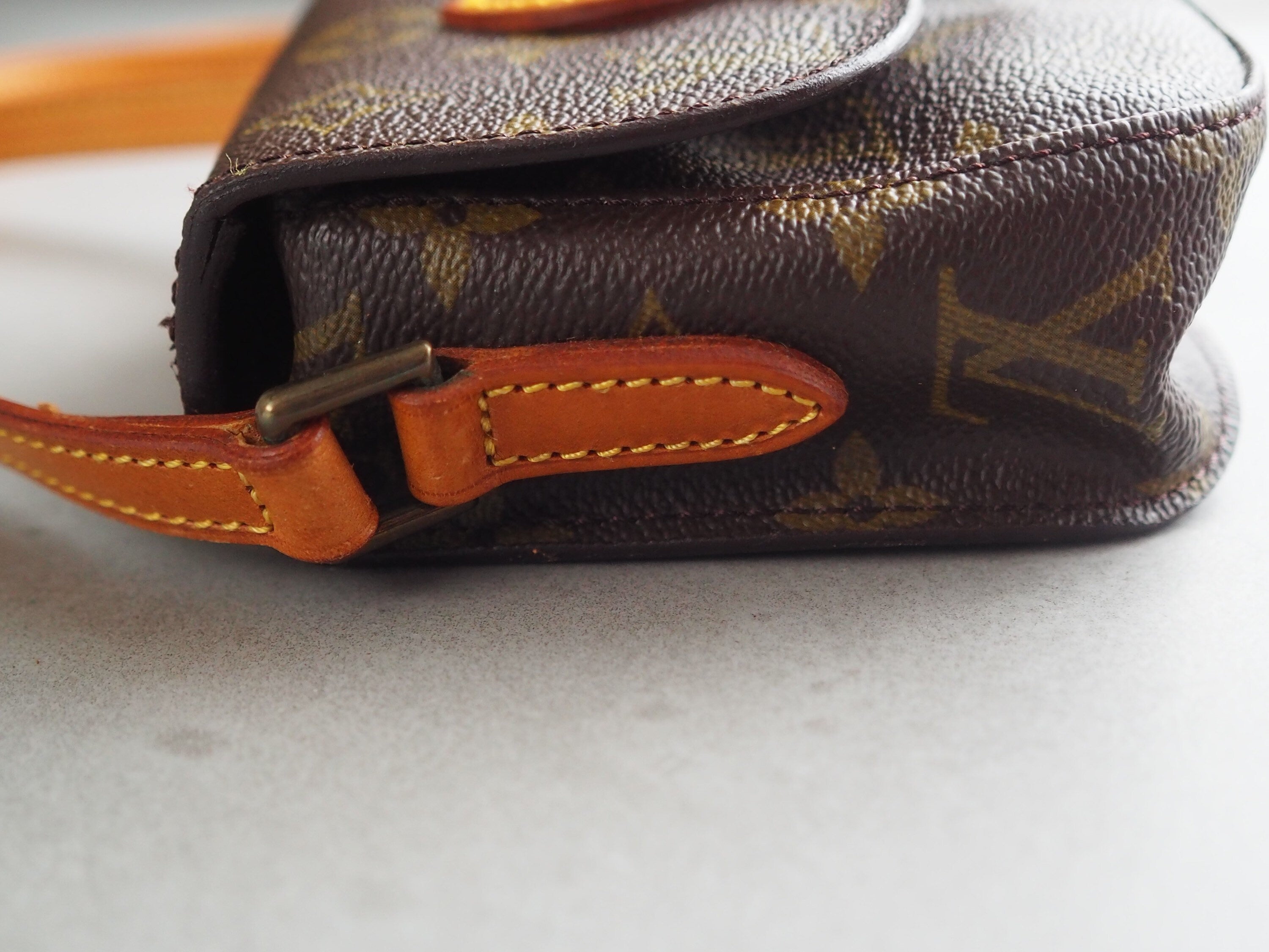 LOUIS VUITTON Monogram Bebe Saint Cloud Brown M5124 Shoulder Bag lV Vintage Cross body Authentic