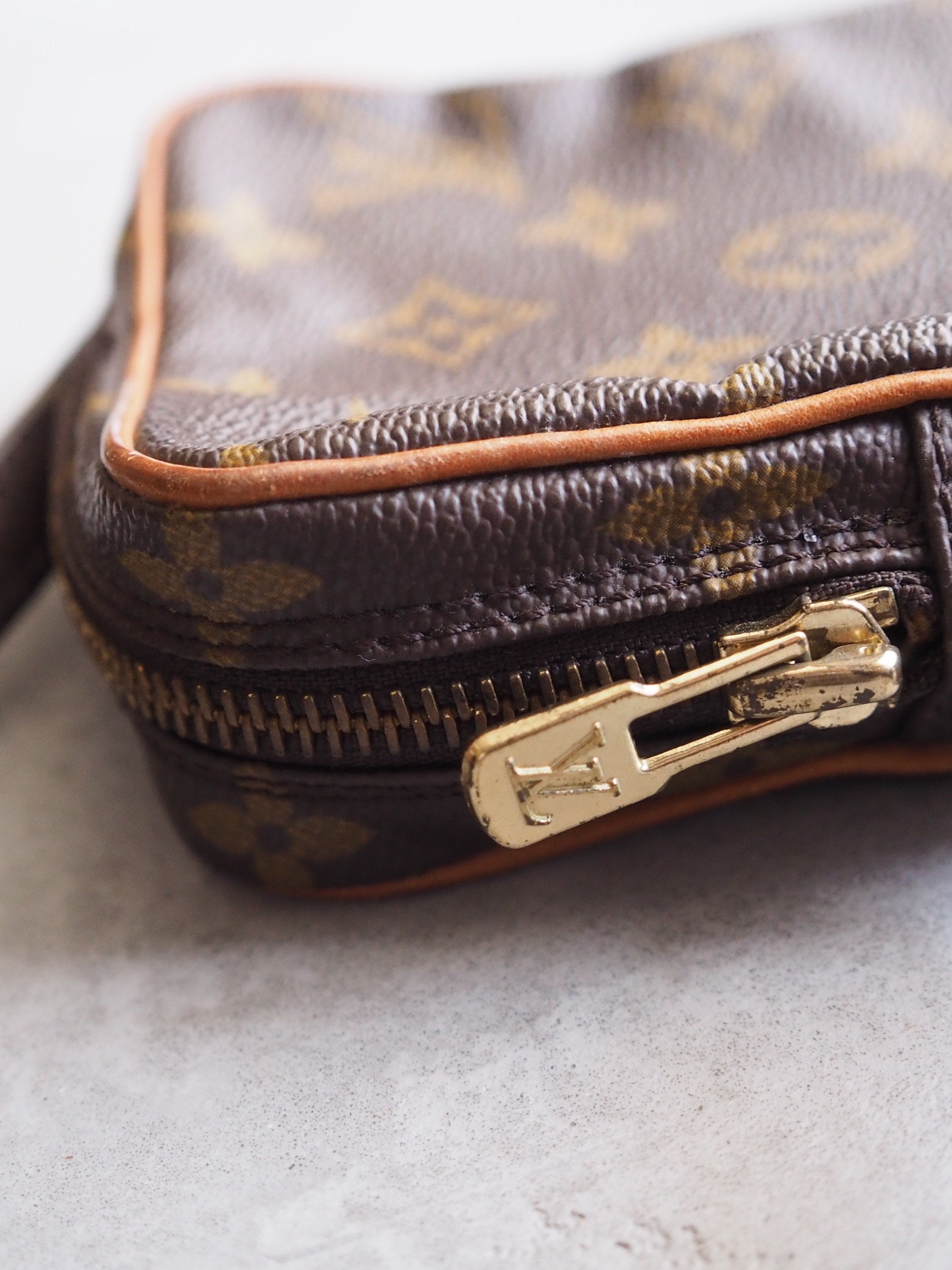 LOUIS VUITTON Shoulder Bag Mini Danube Browns Monogram vintage lv Authentic