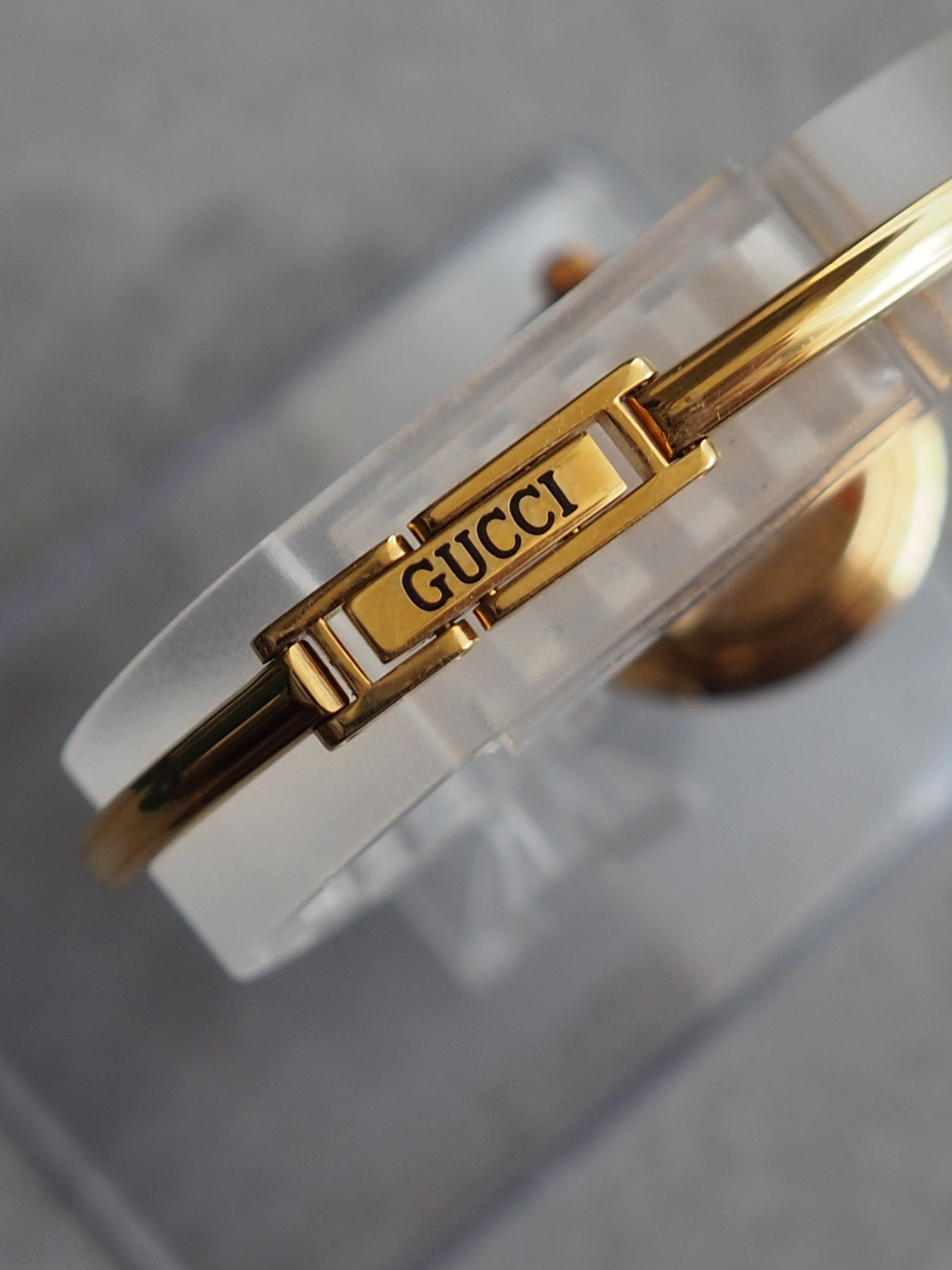 GUCCI Accessories Change Bezel 12 colors Bangle watch Wristwatch Gold