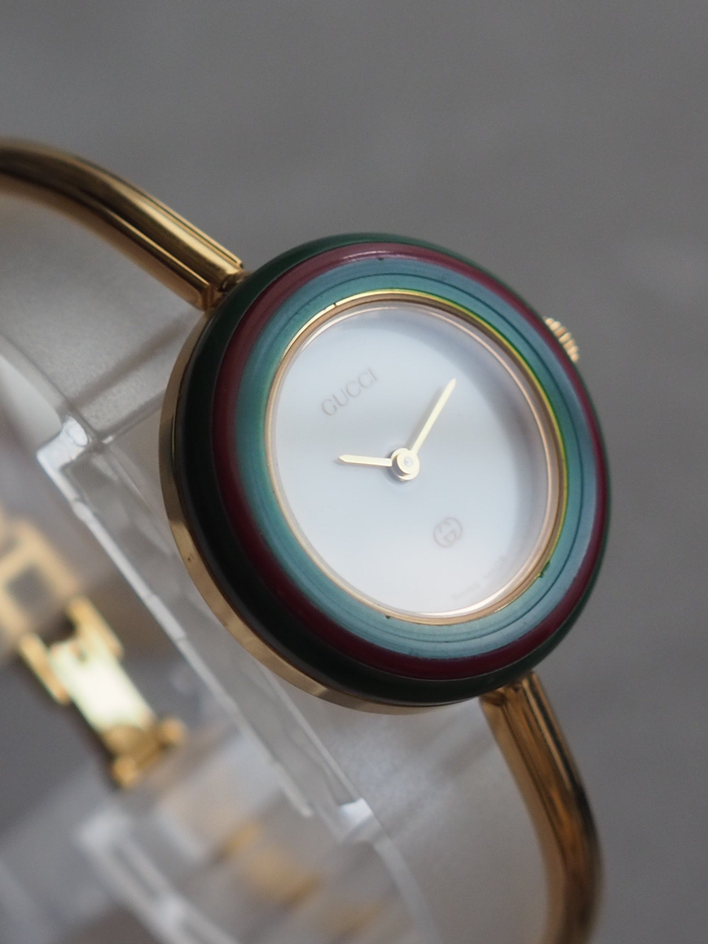 GUCCI Change Bezel Watch 12 colors Bangle Wristwatch Accessories Gold
